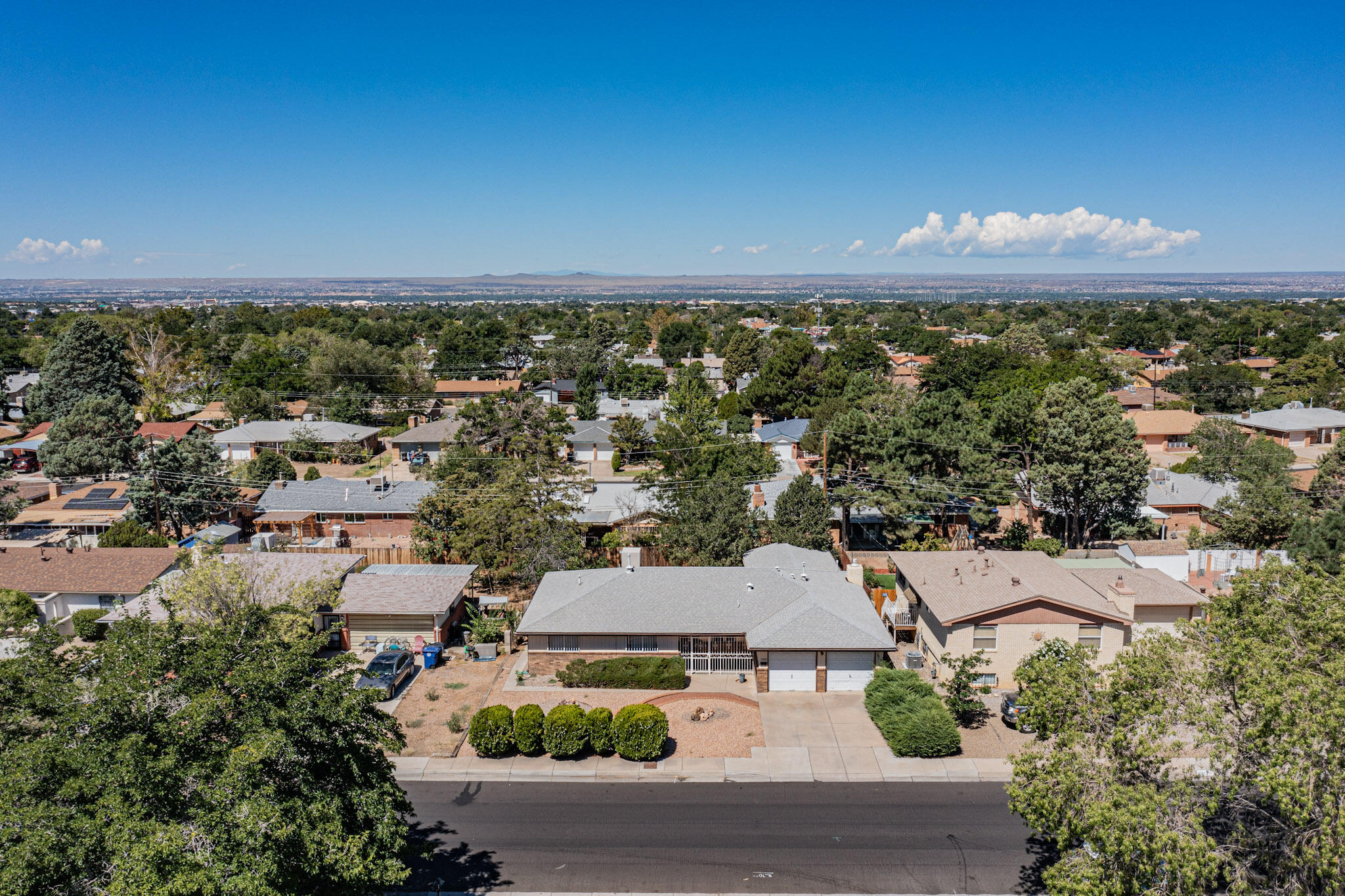 2909 GEORGIA Street NE