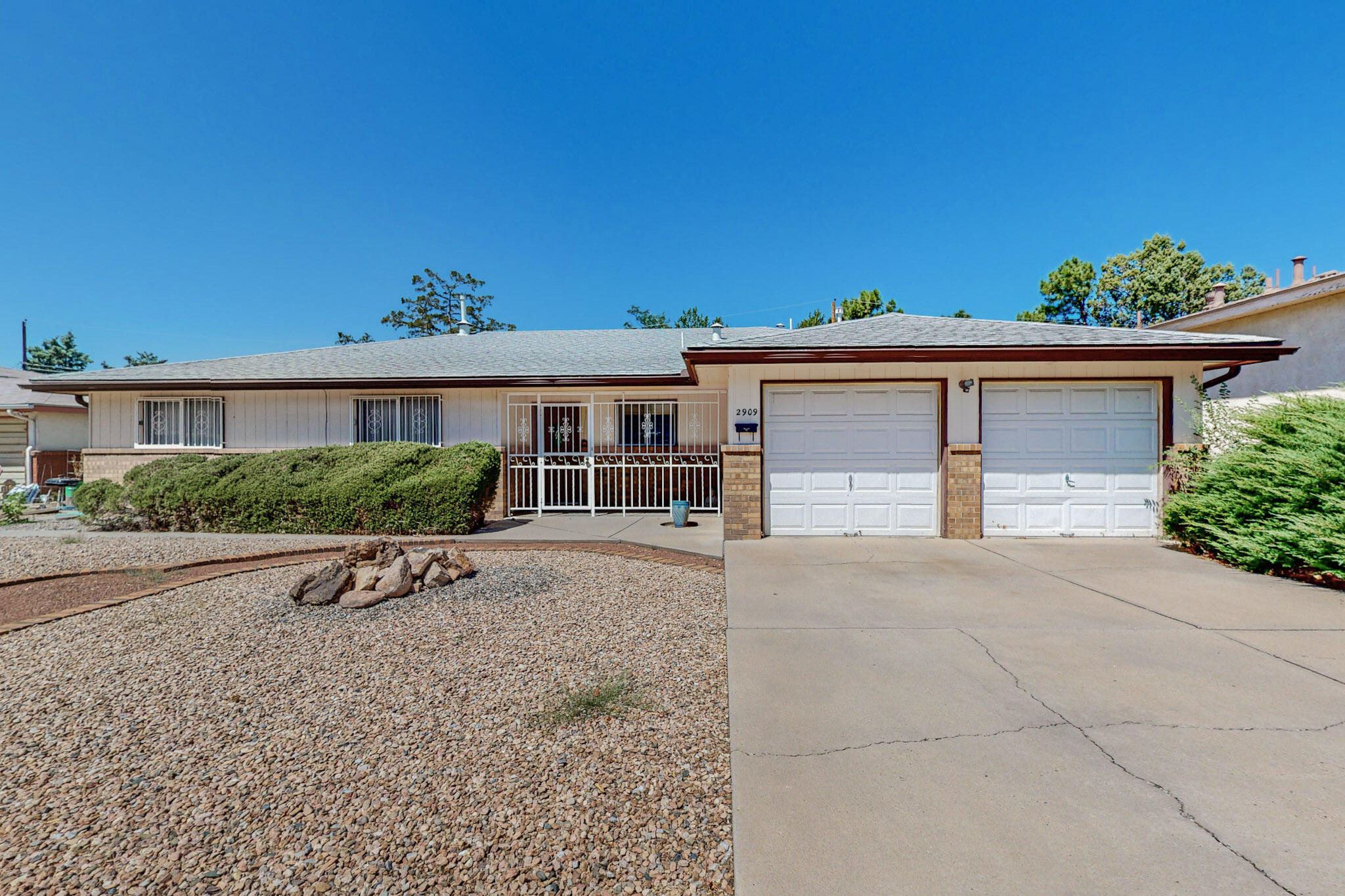 2909 GEORGIA Street NE