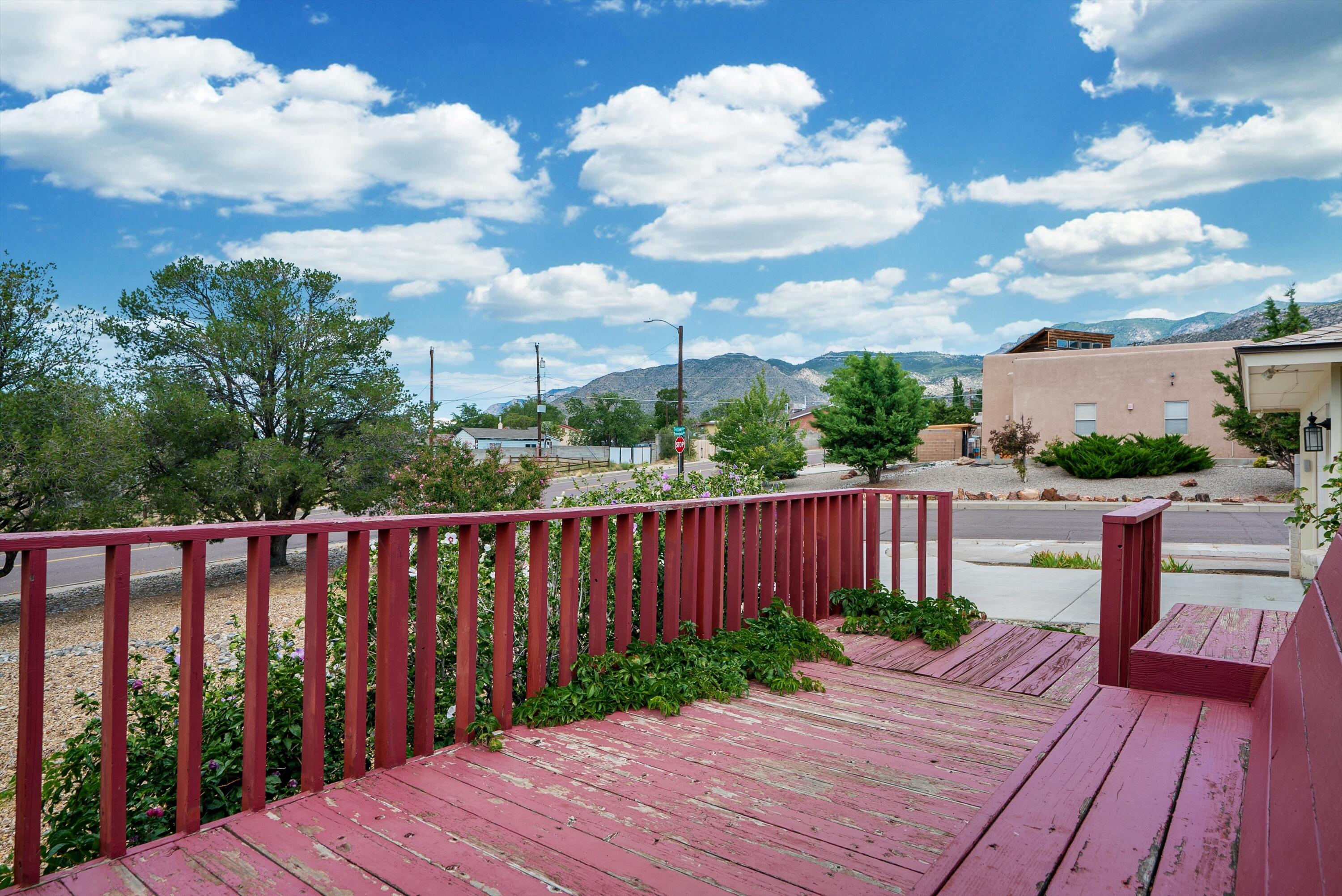 14208 ENCANTADO Road NE