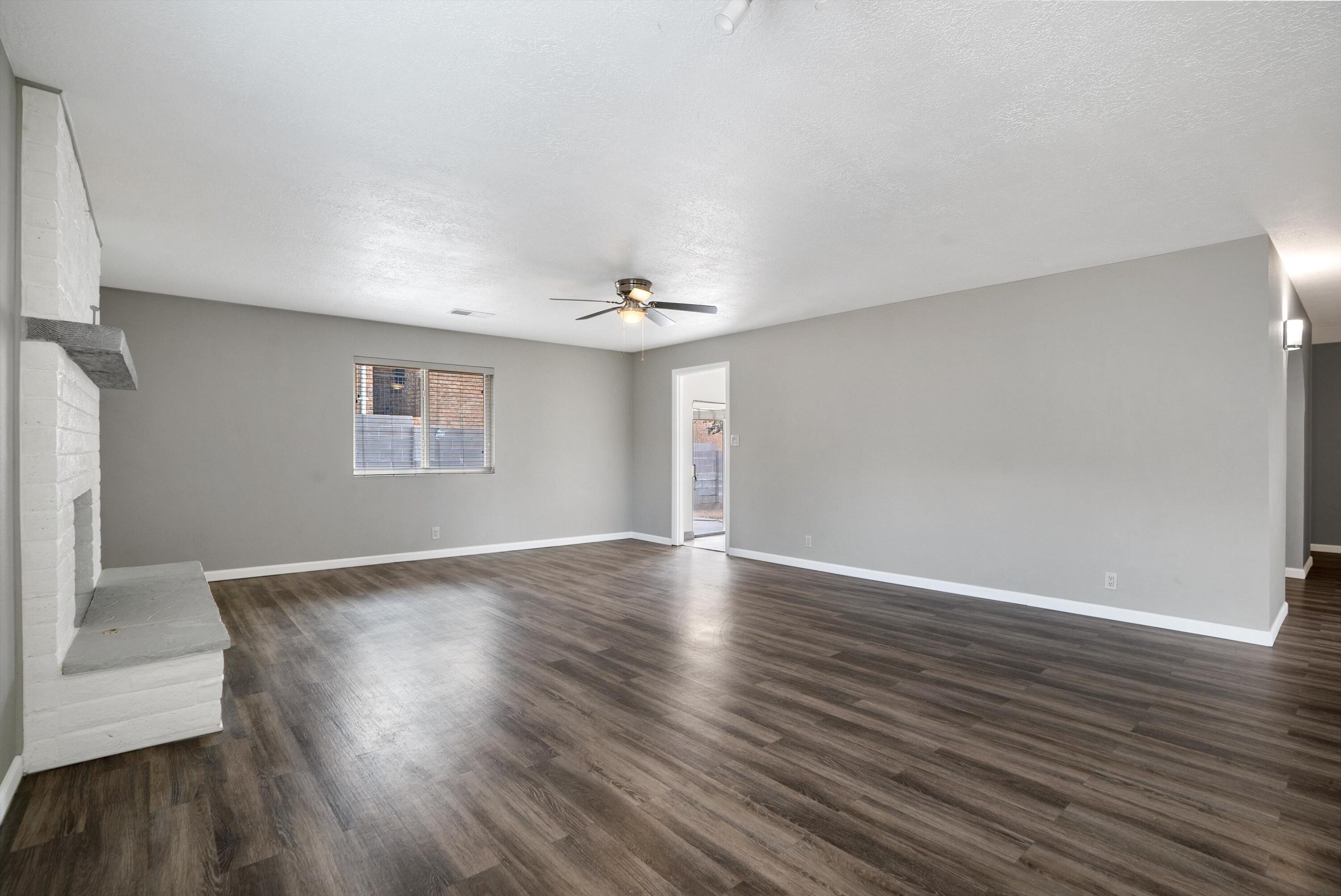 14208 ENCANTADO Road NE