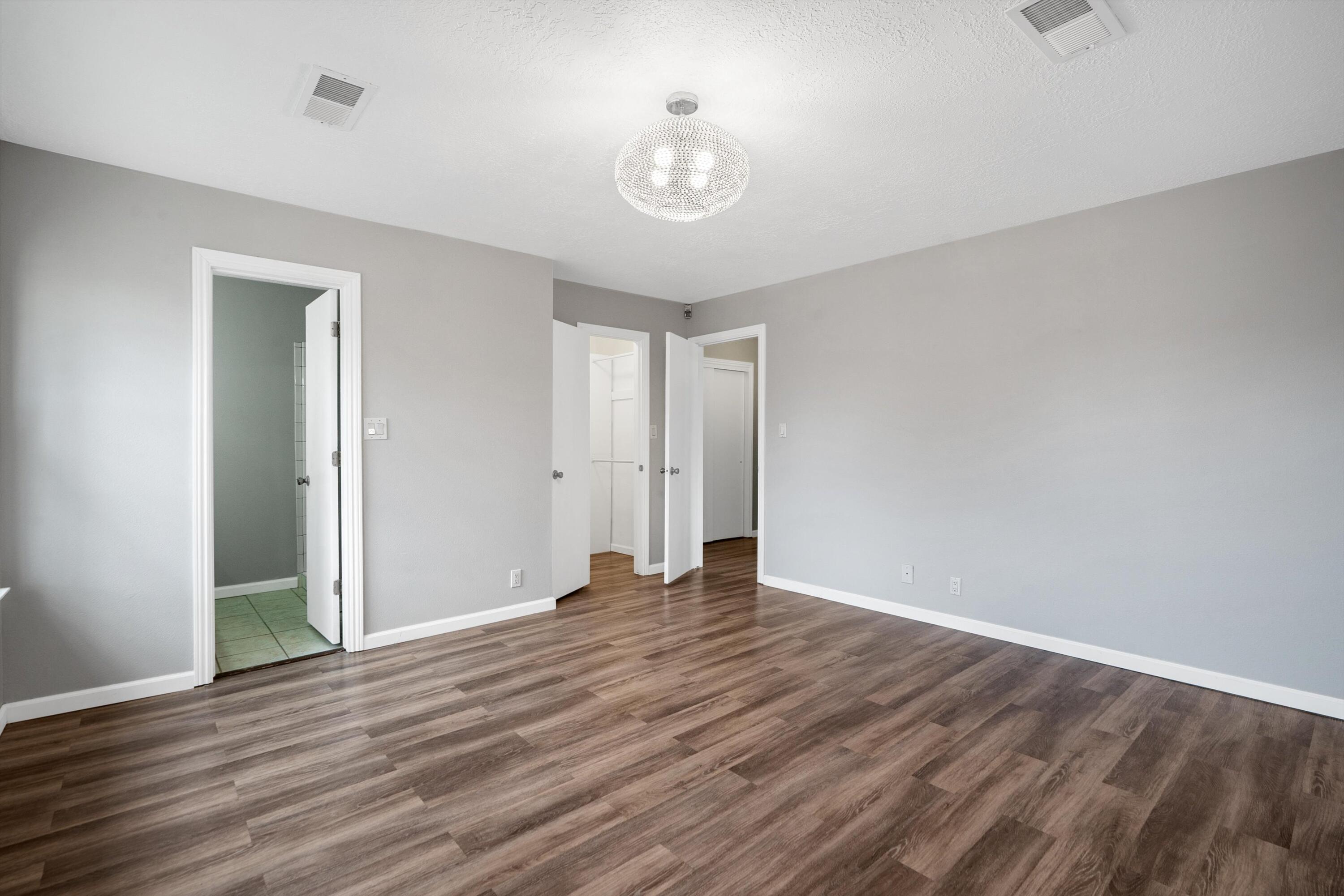 14208 ENCANTADO Road NE