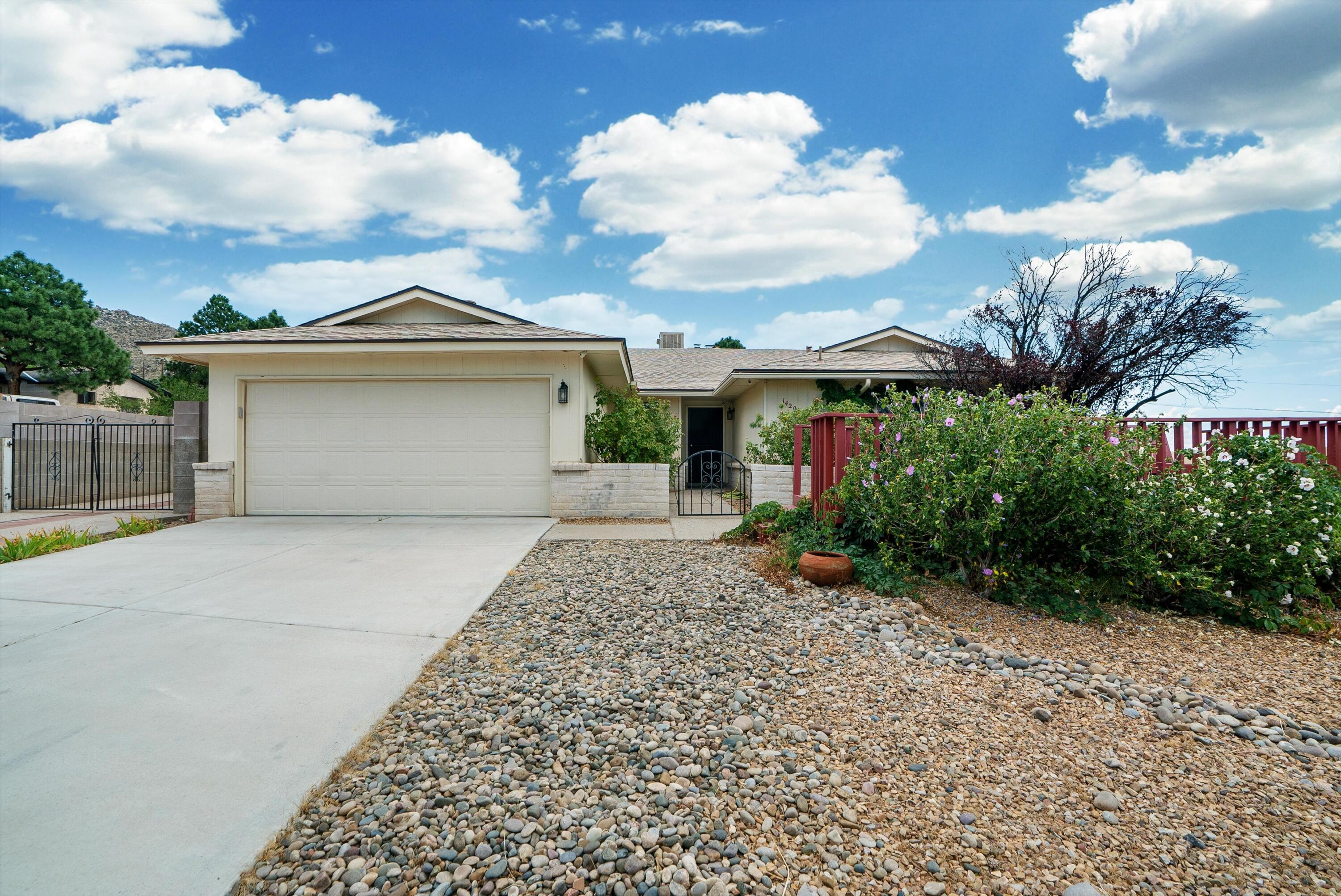 14208 ENCANTADO Road NE