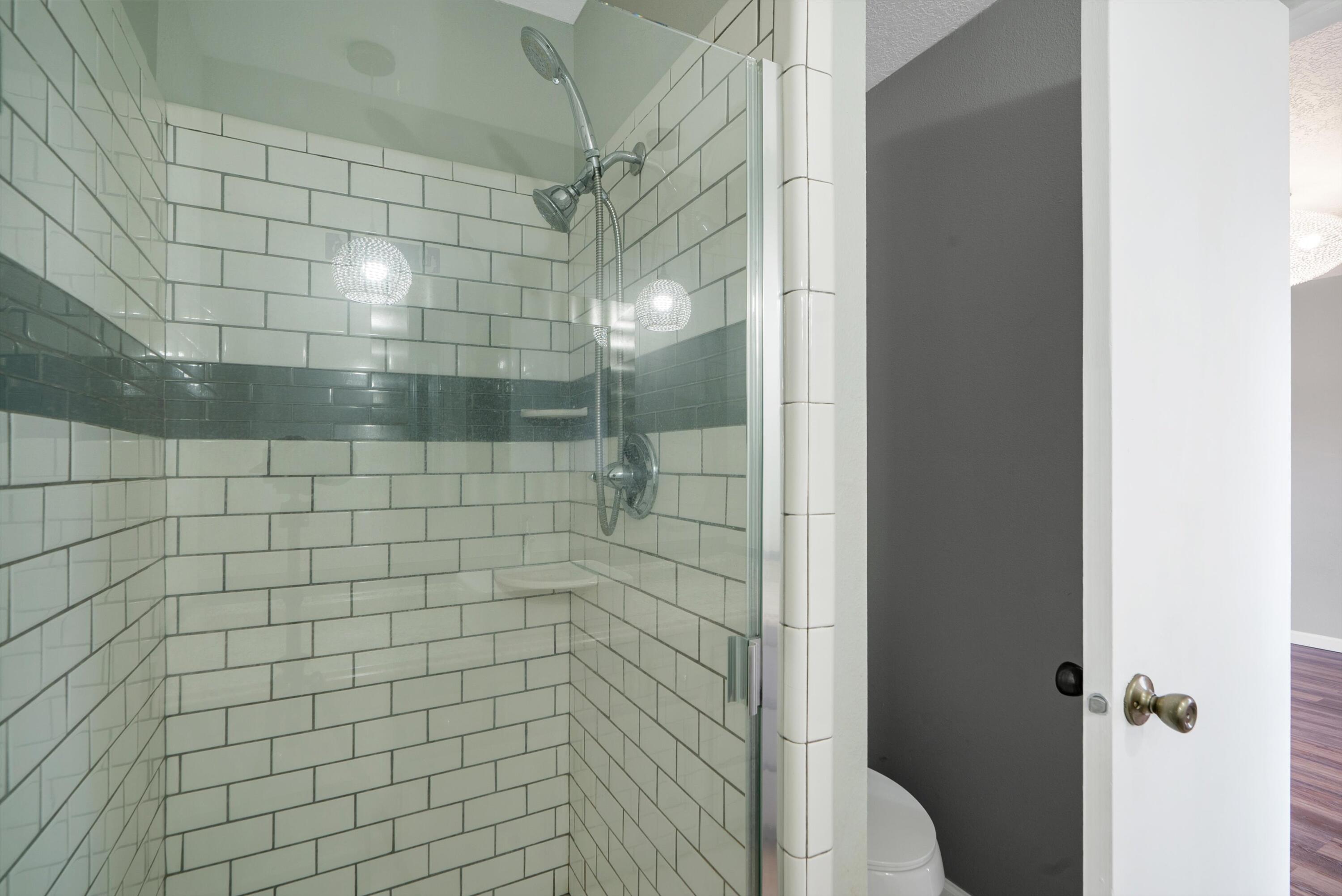 14208 ENCANTADO Road NE