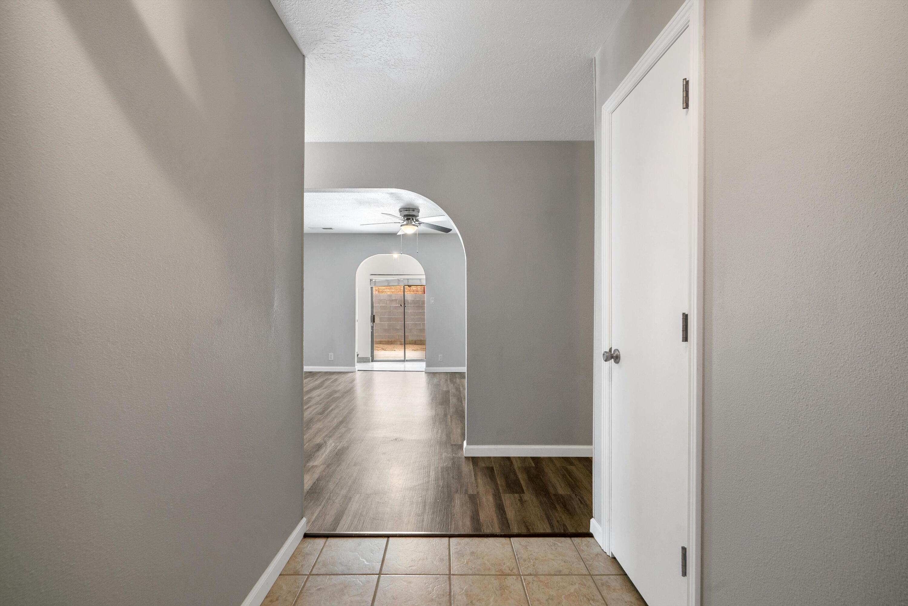 14208 ENCANTADO Road NE