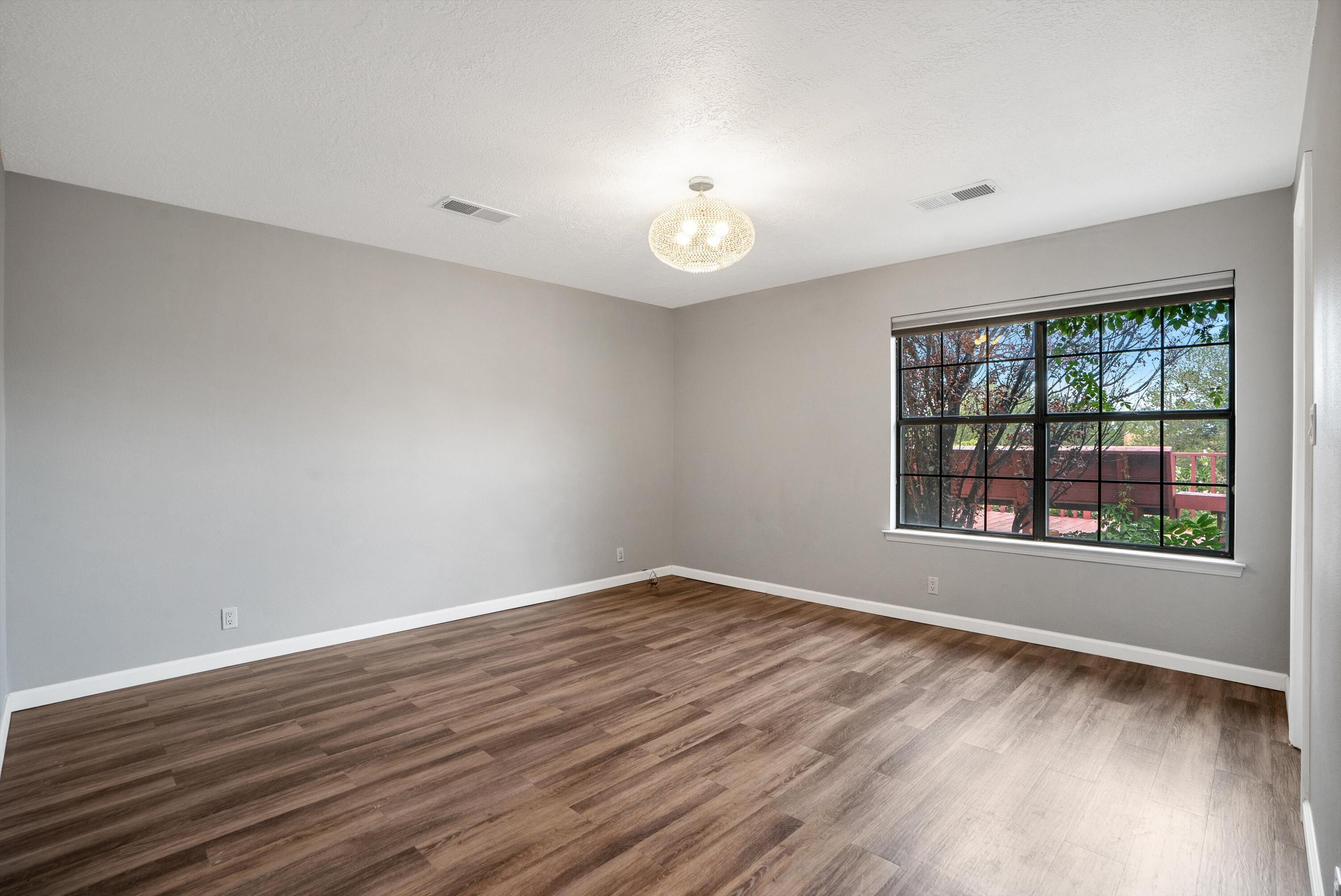 14208 ENCANTADO Road NE