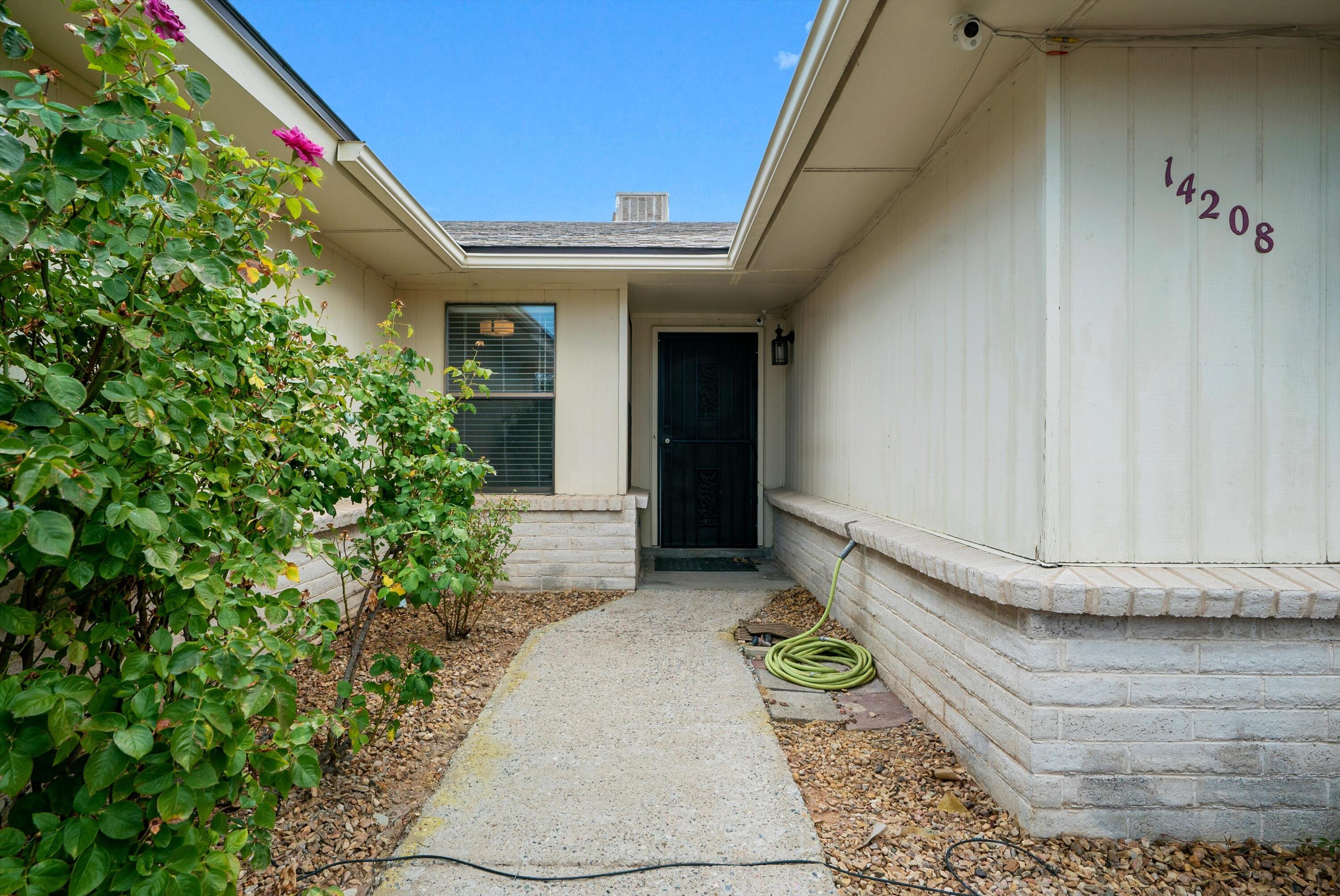 14208 ENCANTADO Road NE