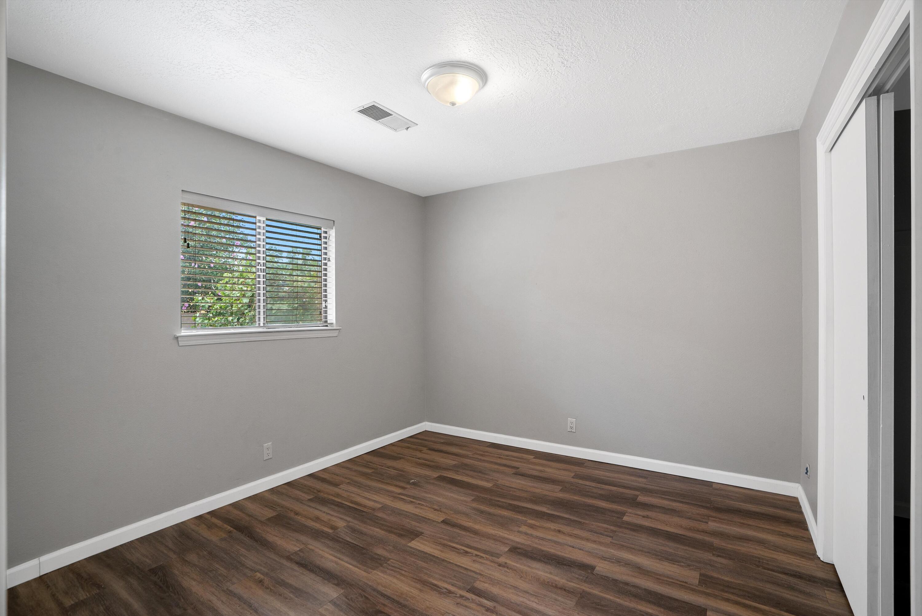 14208 ENCANTADO Road NE