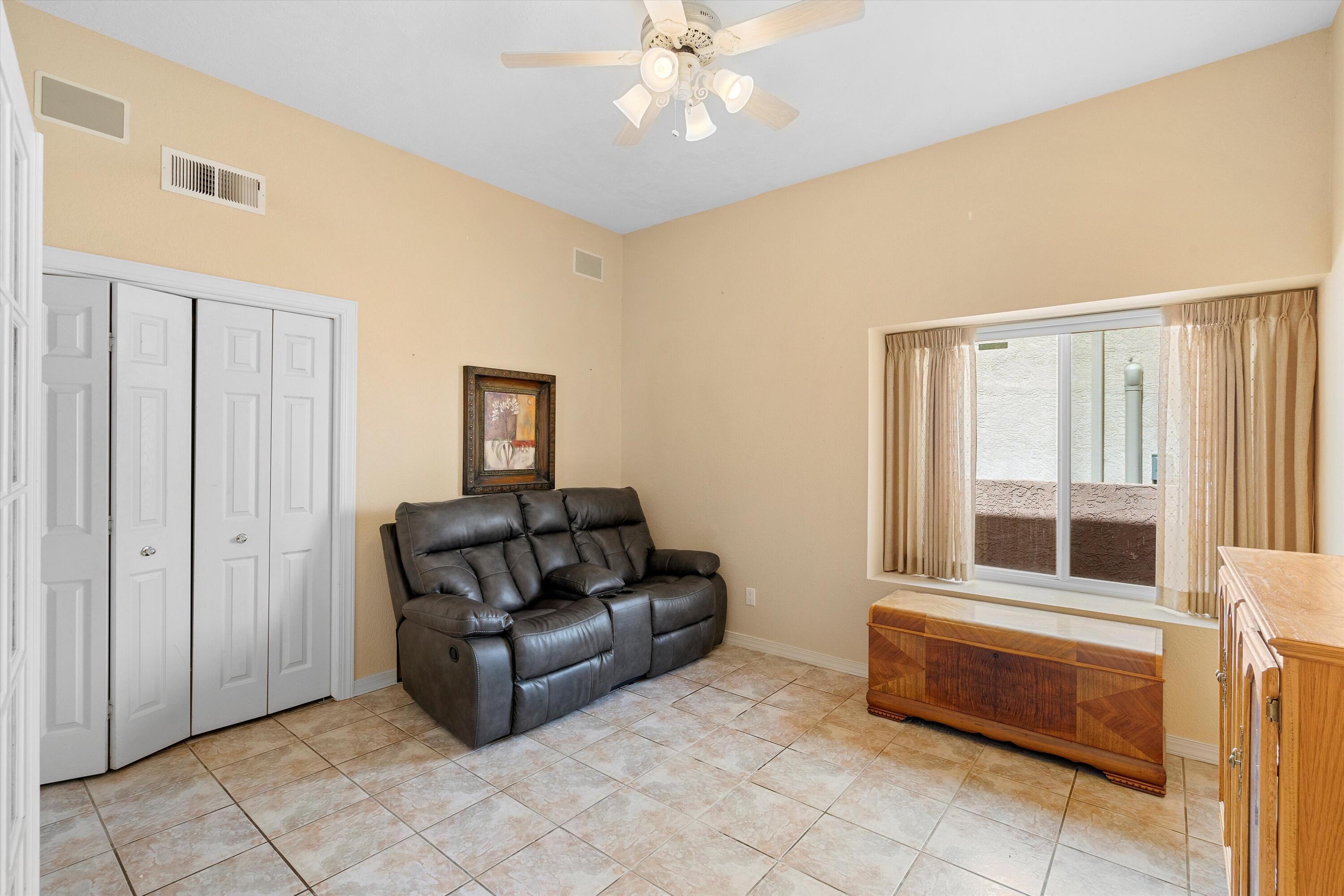 7605 La Mariposa Place NE