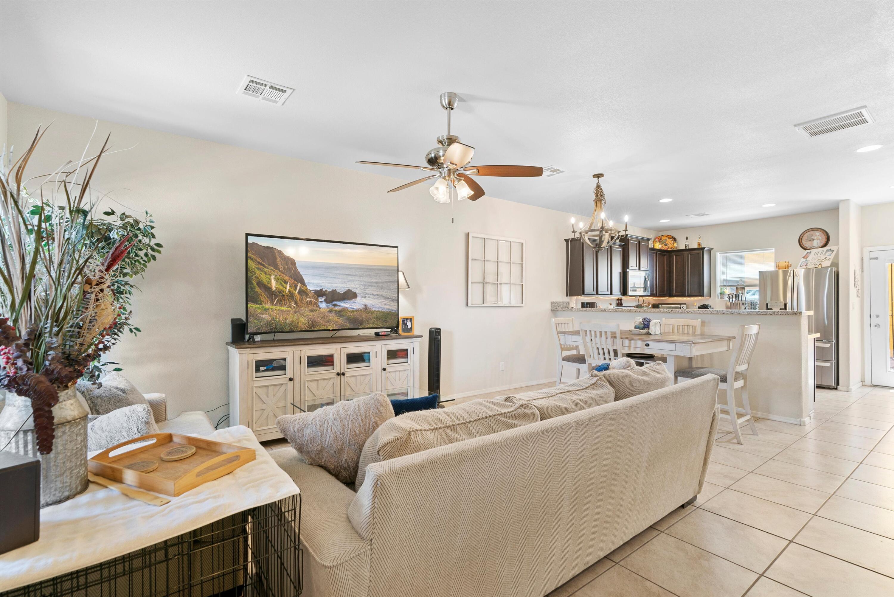 11808 CICADA Road SE