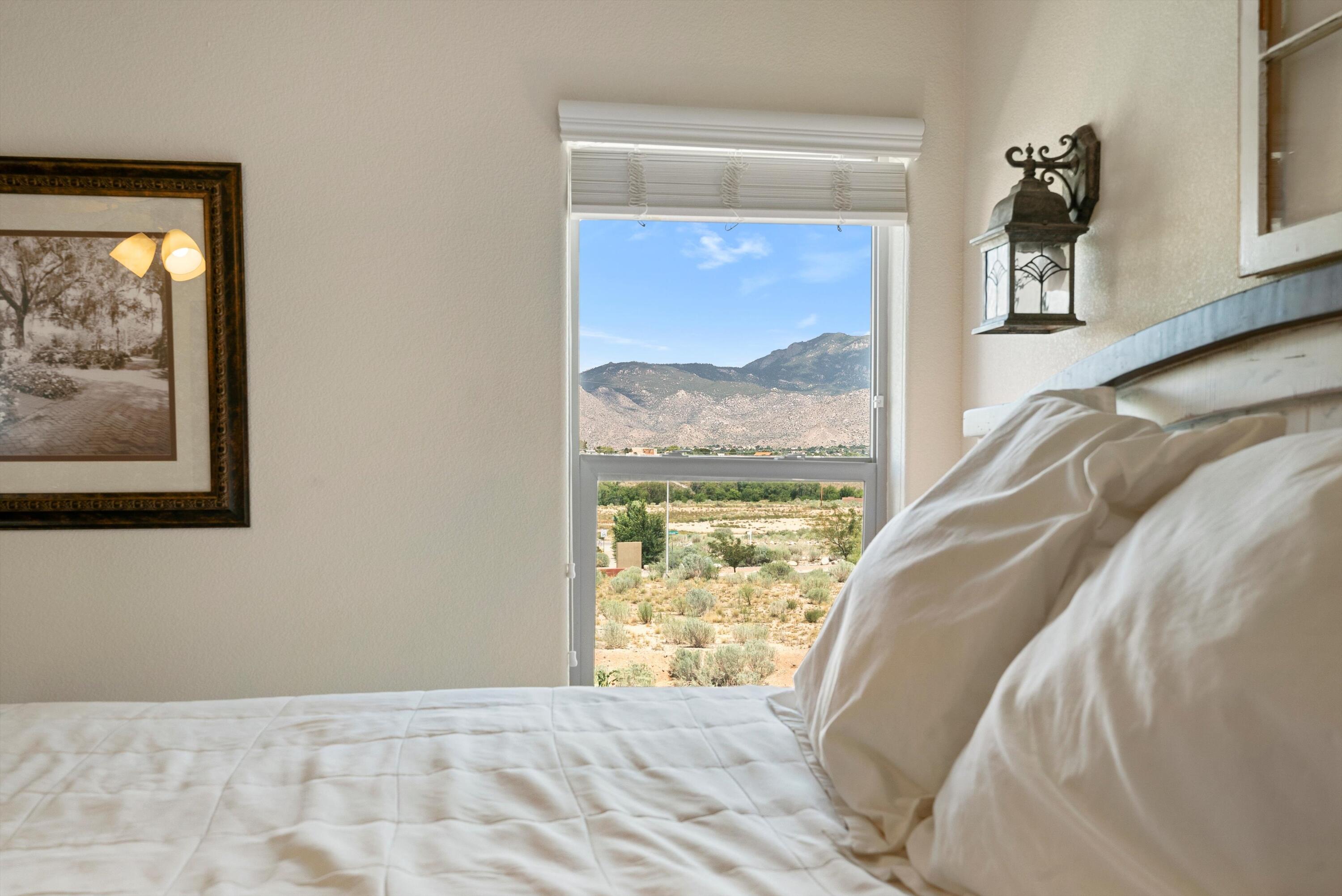 11808 CICADA Road SE