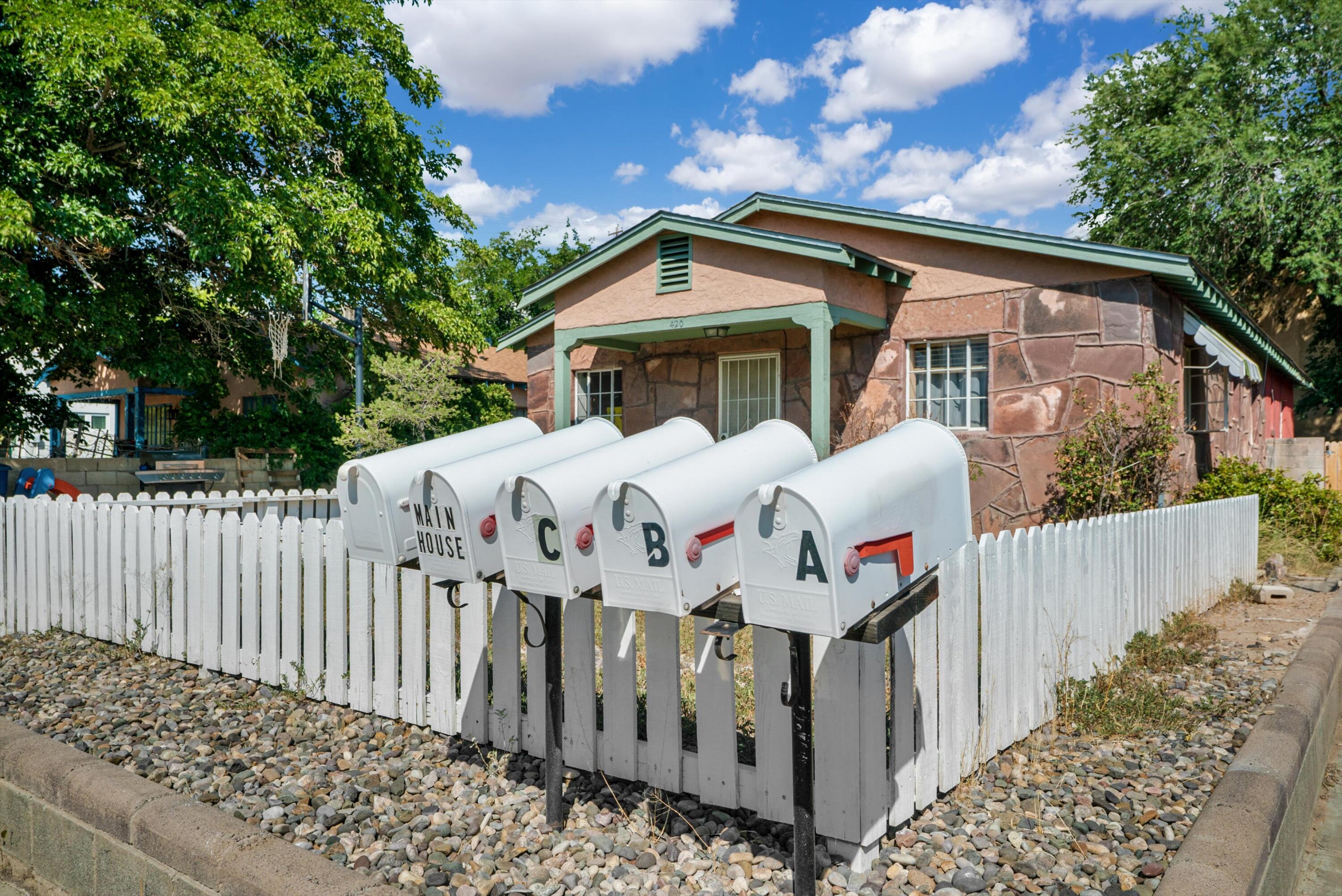 420 Columbia Drive SE