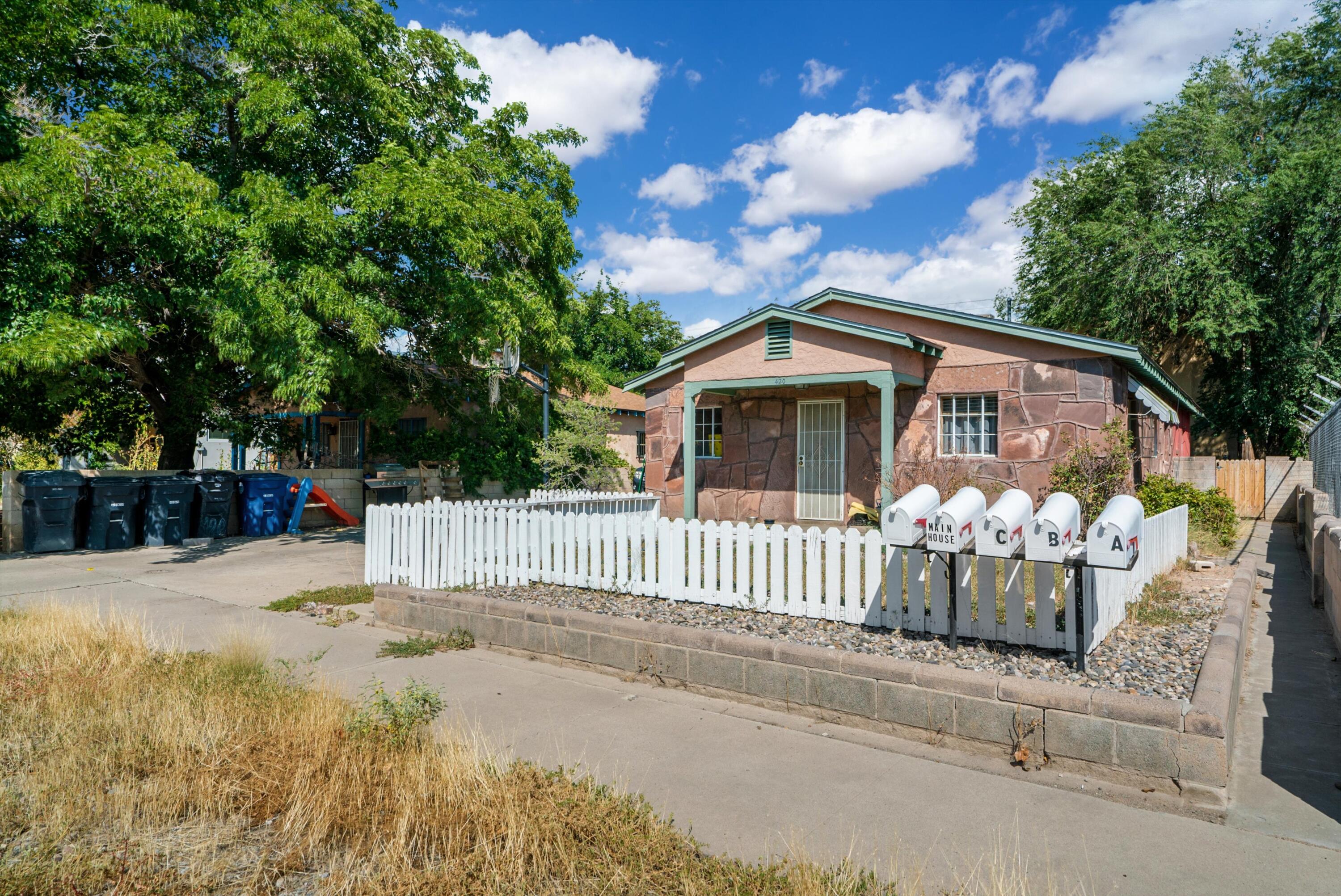 420 Columbia Drive SE