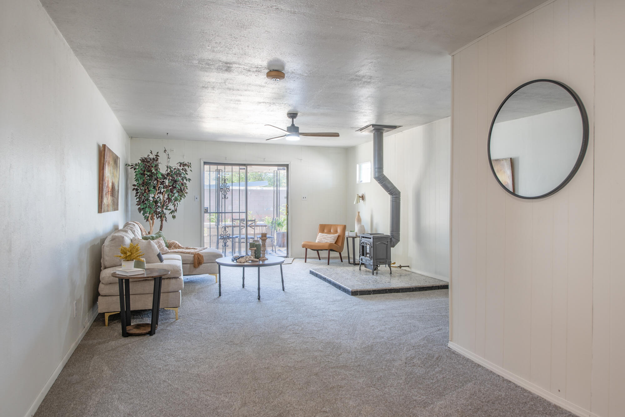 10416 PRINCESS JEANNE Avenue NE