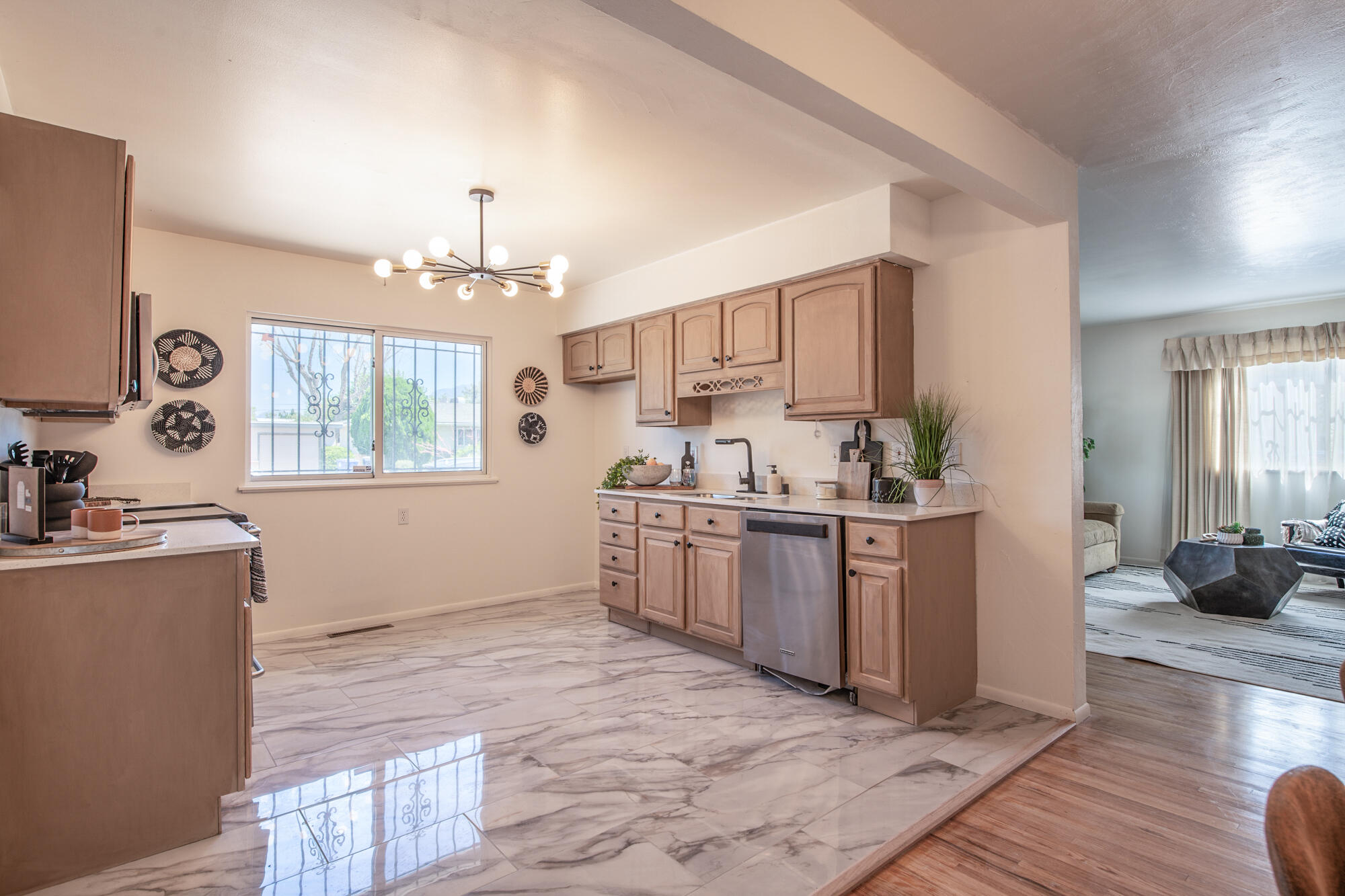 10416 PRINCESS JEANNE Avenue NE