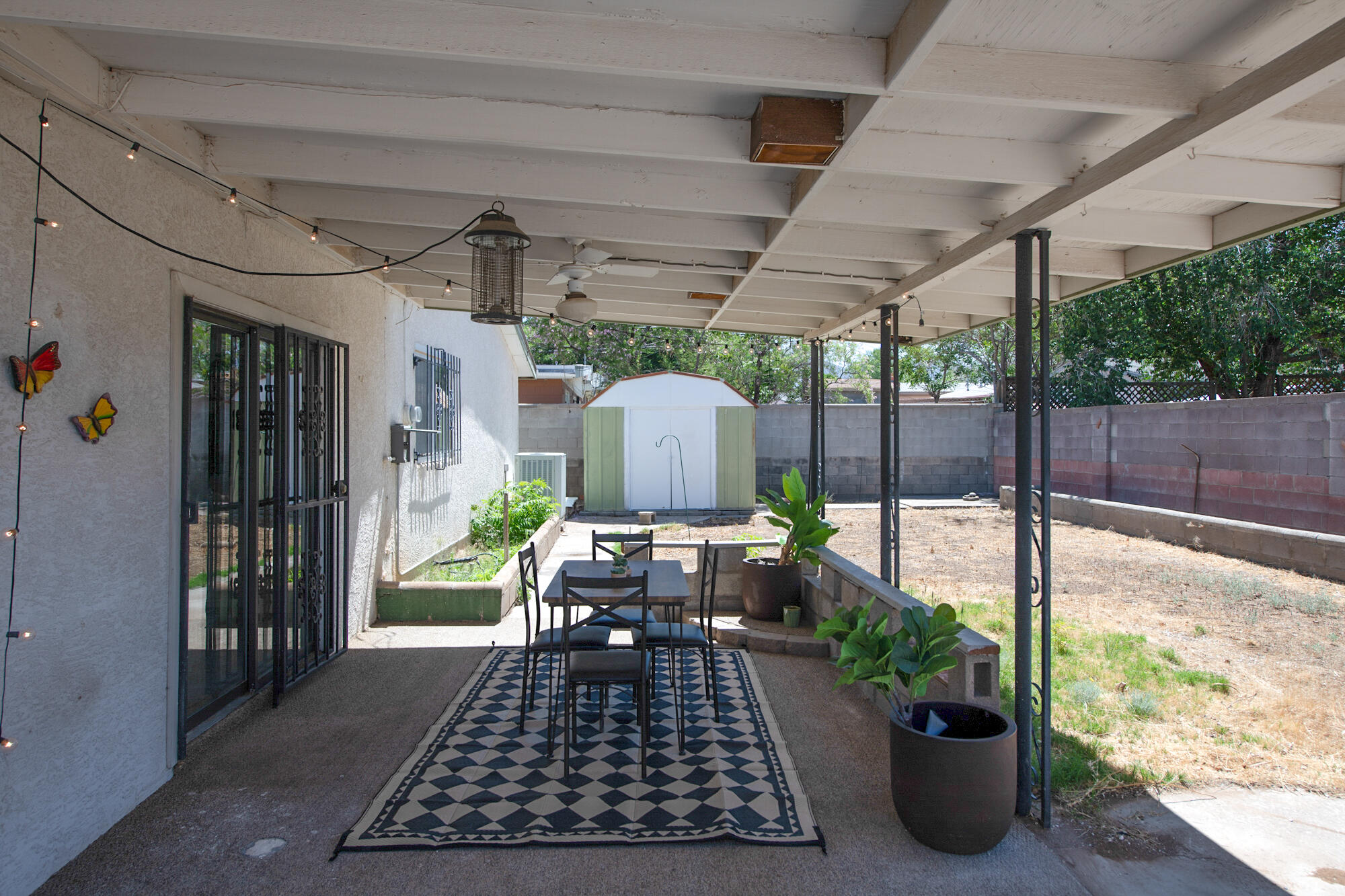 10416 PRINCESS JEANNE Avenue NE