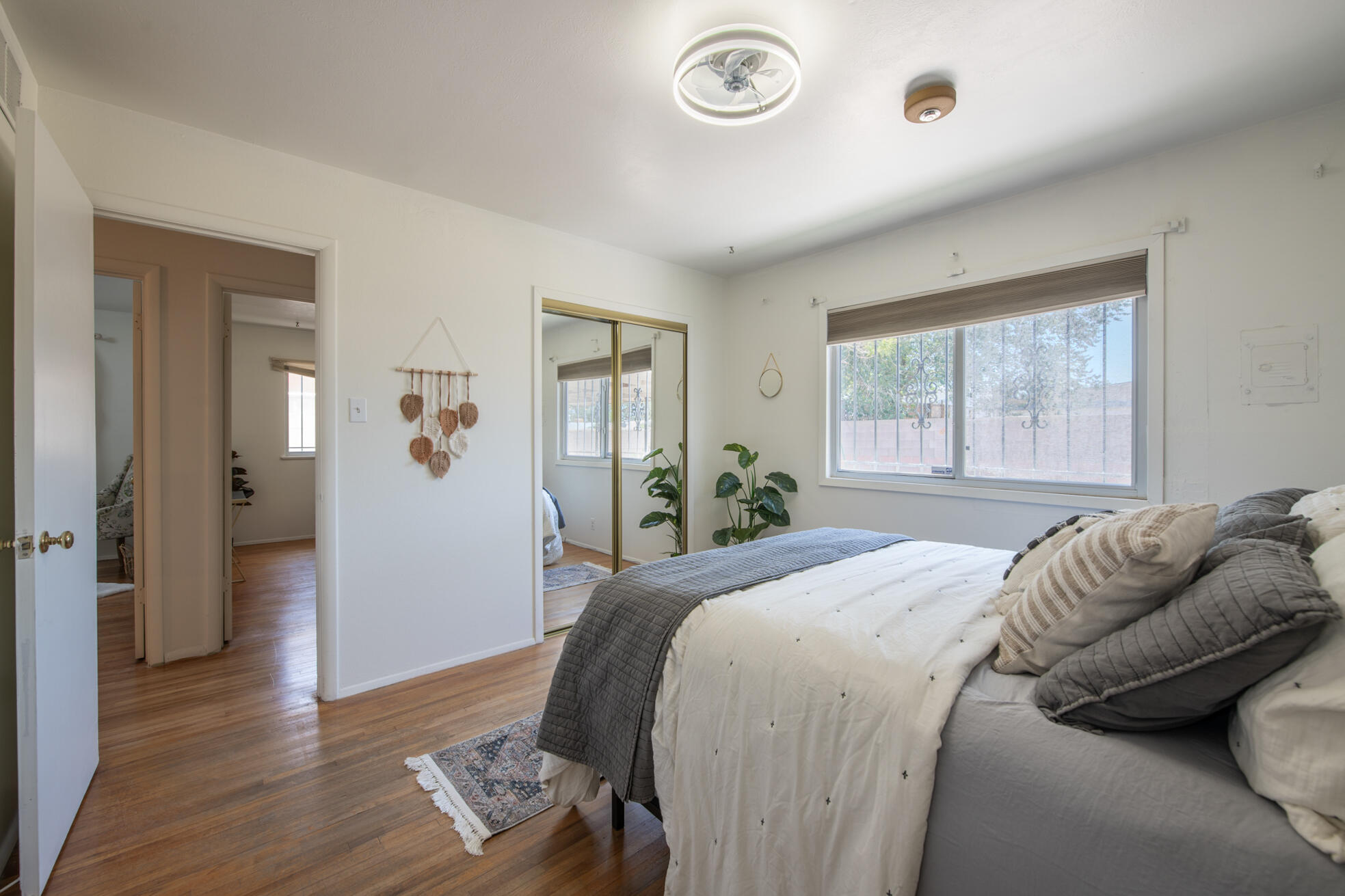 10416 PRINCESS JEANNE Avenue NE