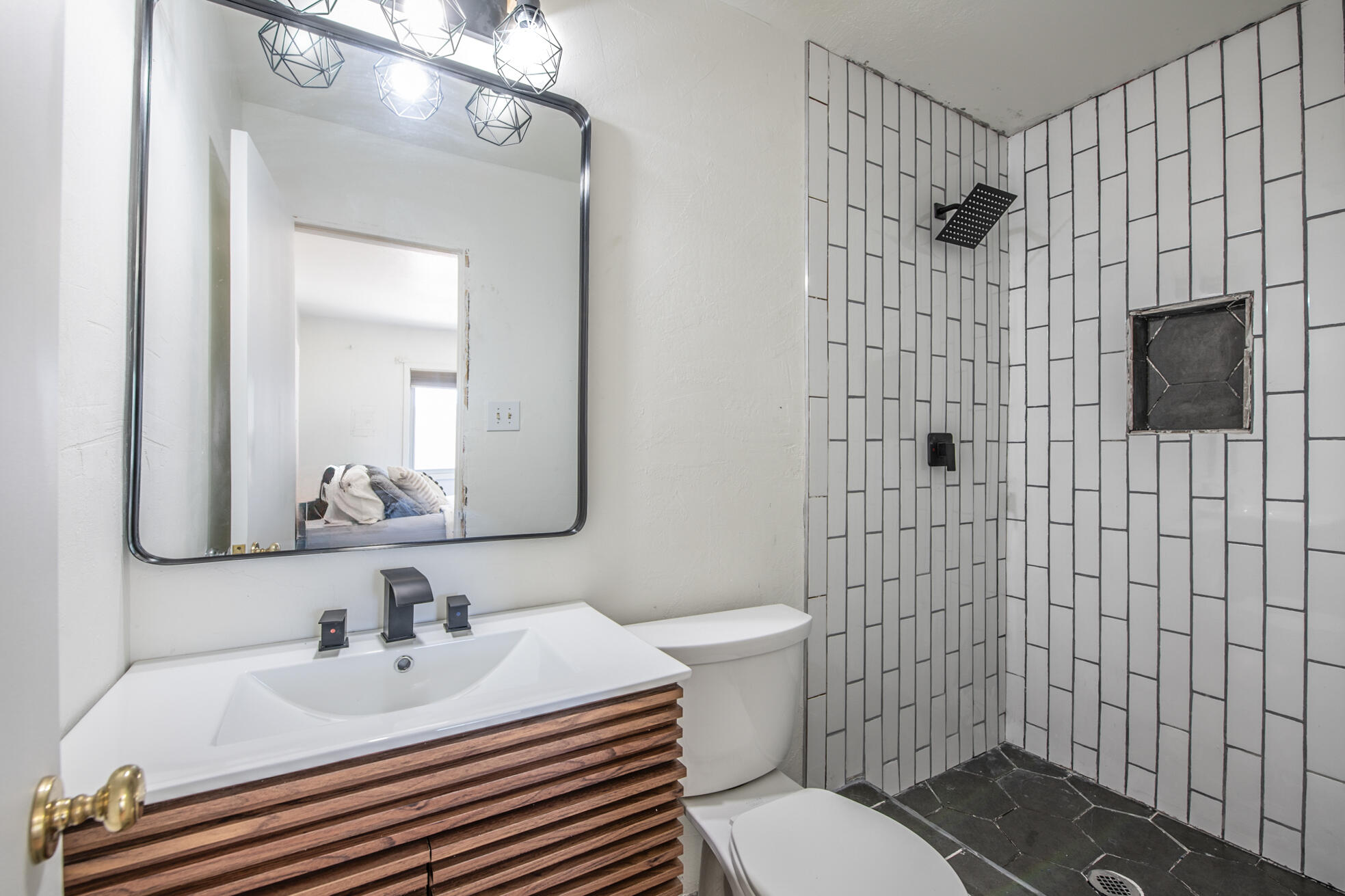 10416 PRINCESS JEANNE Avenue NE