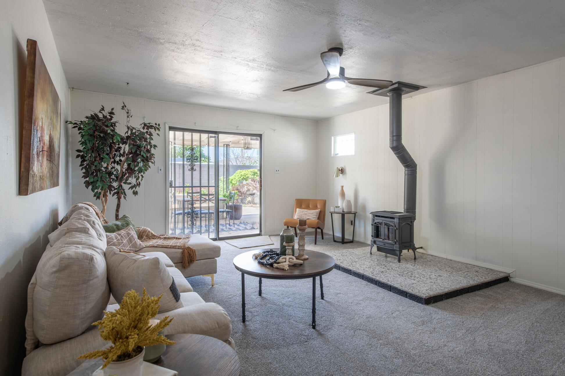 10416 PRINCESS JEANNE Avenue NE