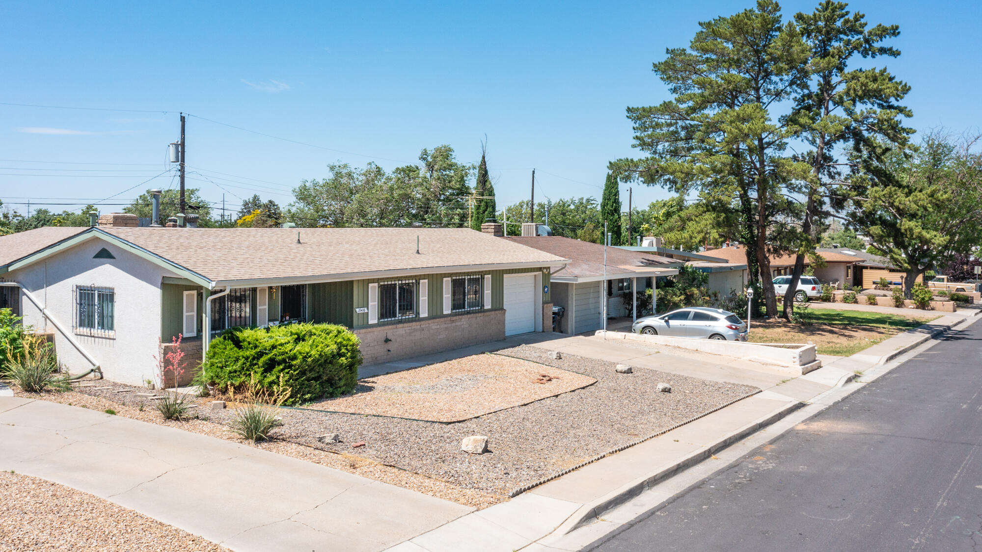 10416 PRINCESS JEANNE Avenue NE