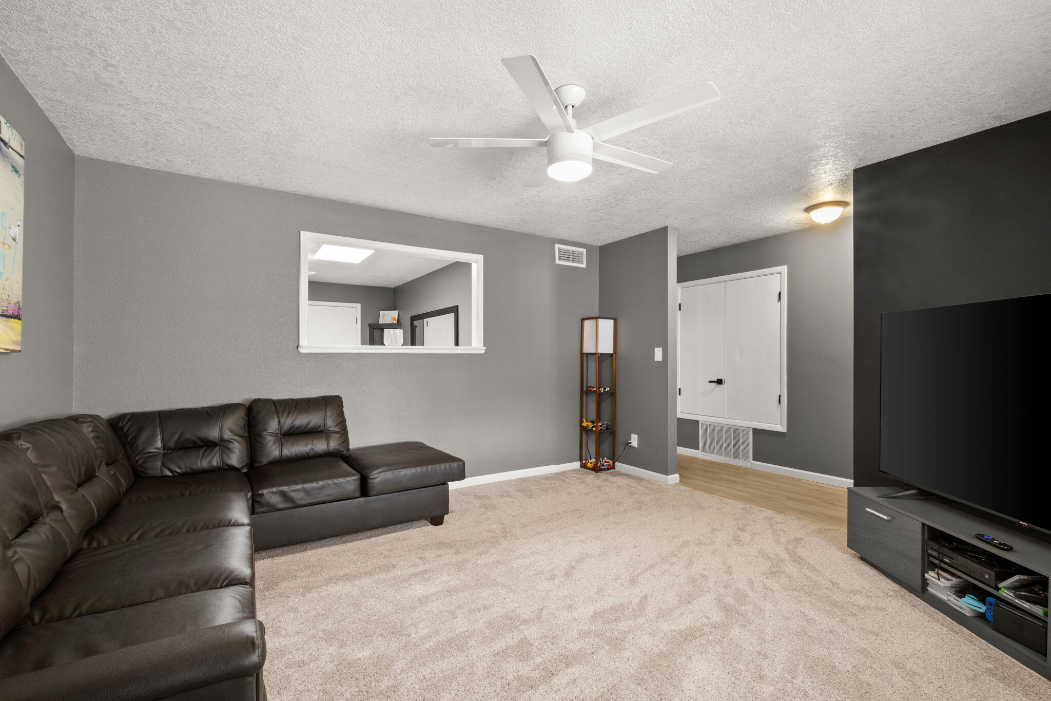 538 ESTANCIA Drive NW