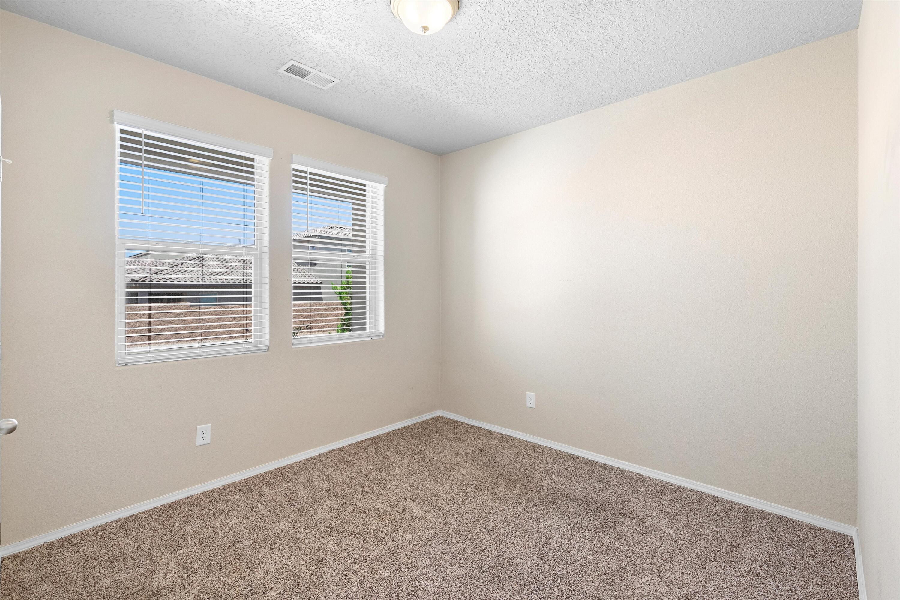 2036 Canyon Wren Court SE