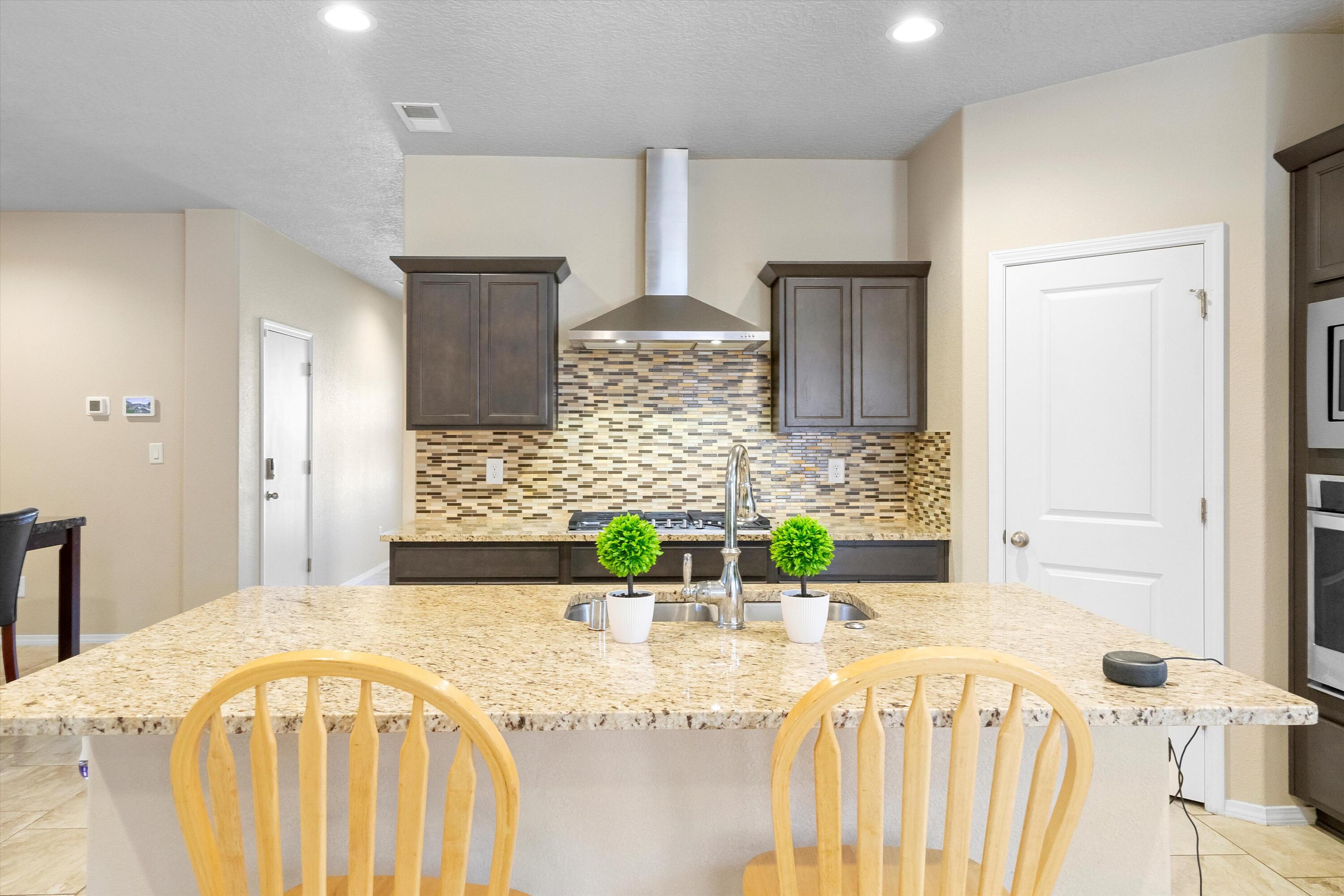 2036 Canyon Wren Court SE