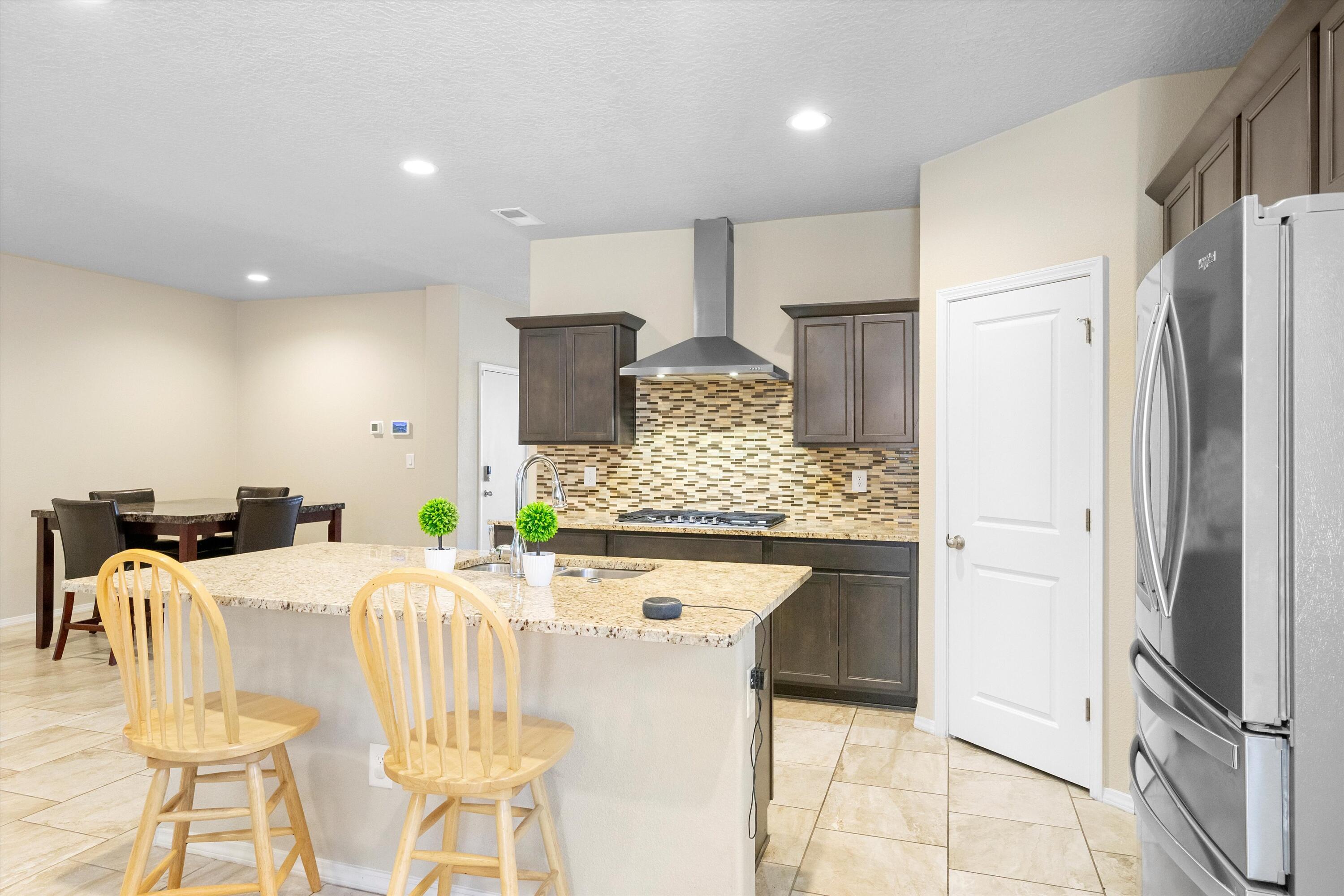 2036 Canyon Wren Court SE