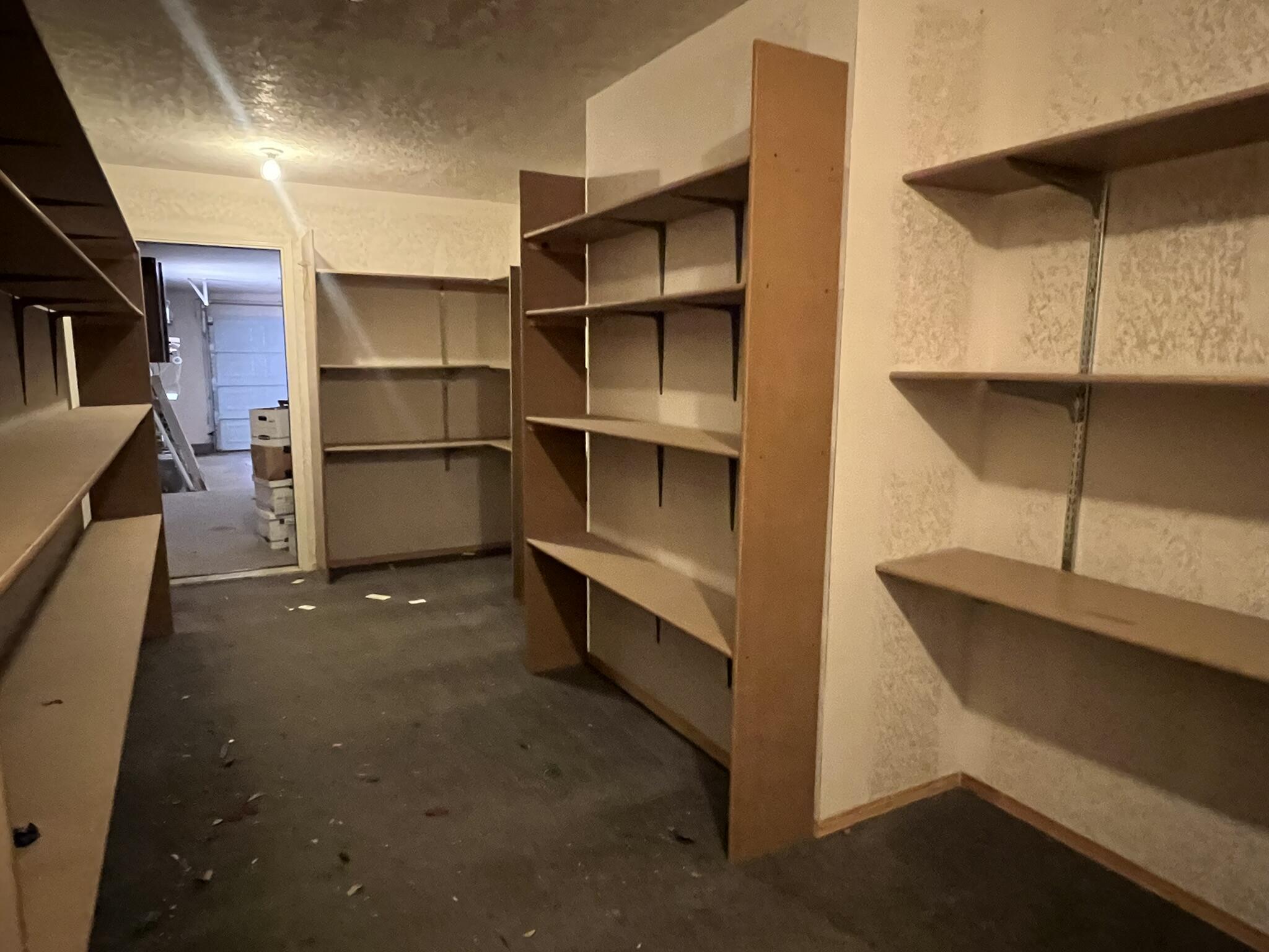 5701 Nugget Street NE