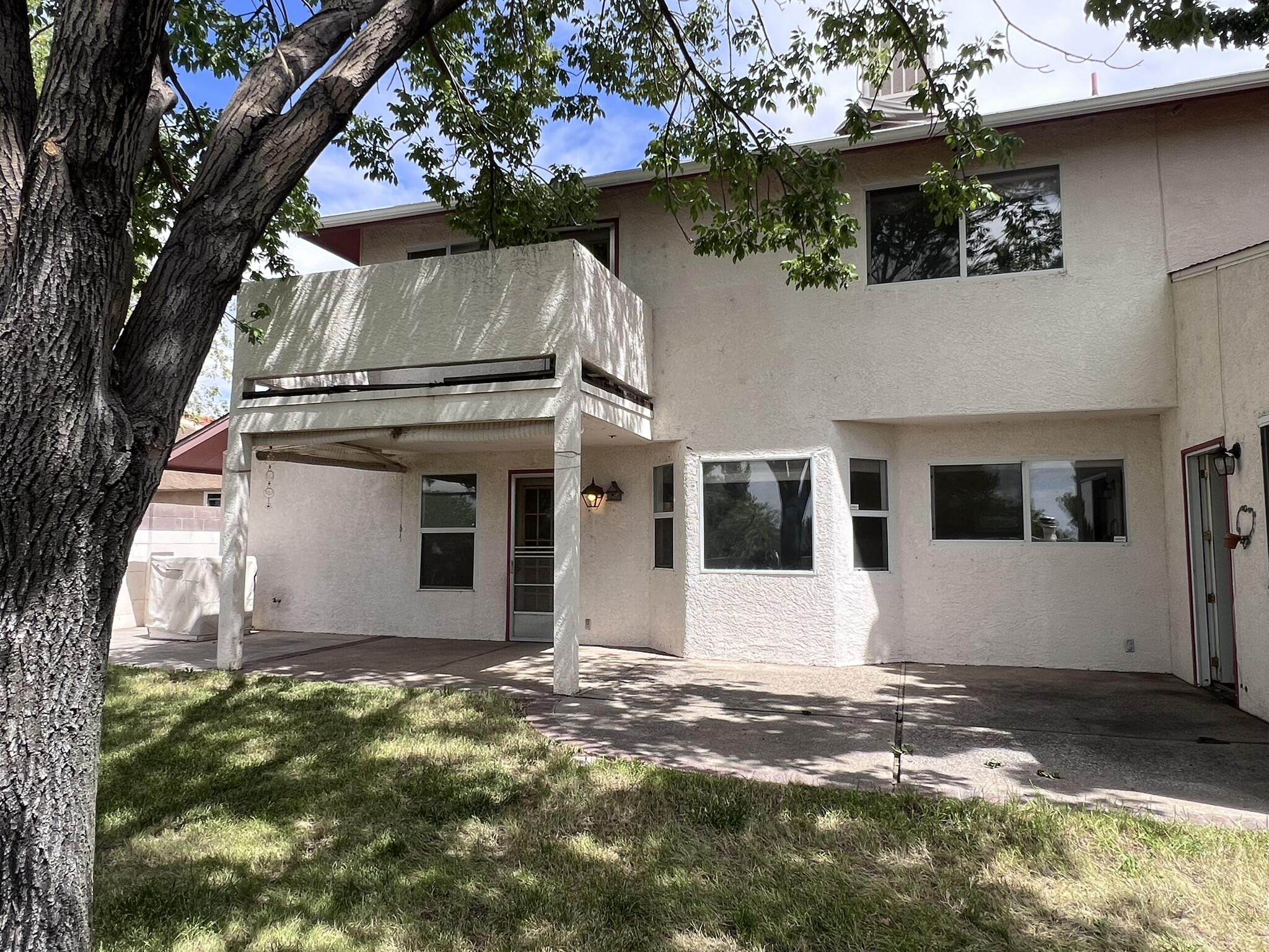 5701 Nugget Street NE