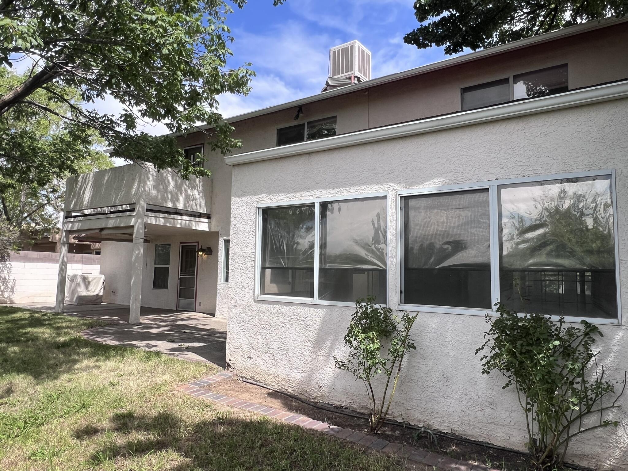 5701 Nugget Street NE