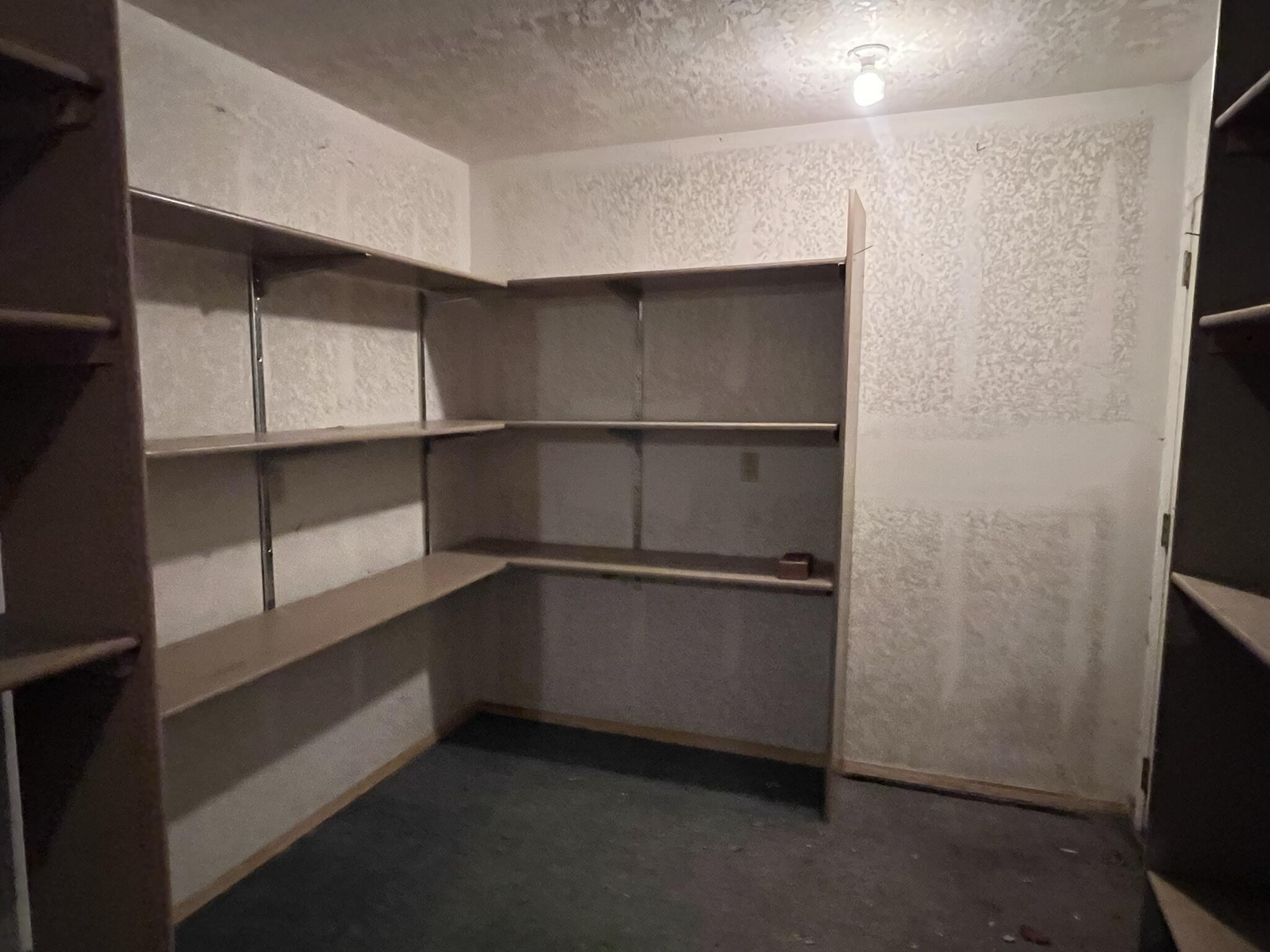 5701 Nugget Street NE