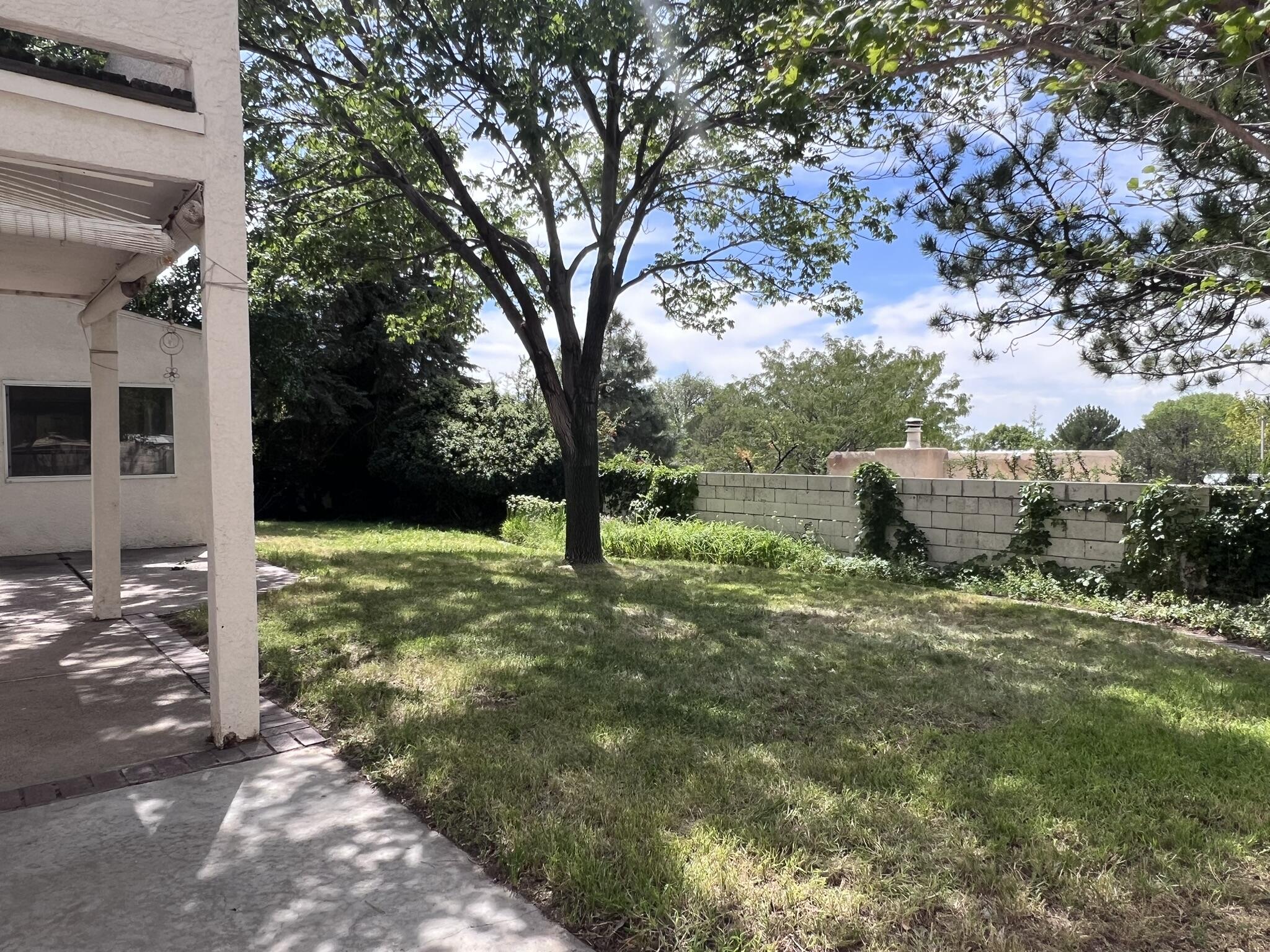 5701 Nugget Street NE