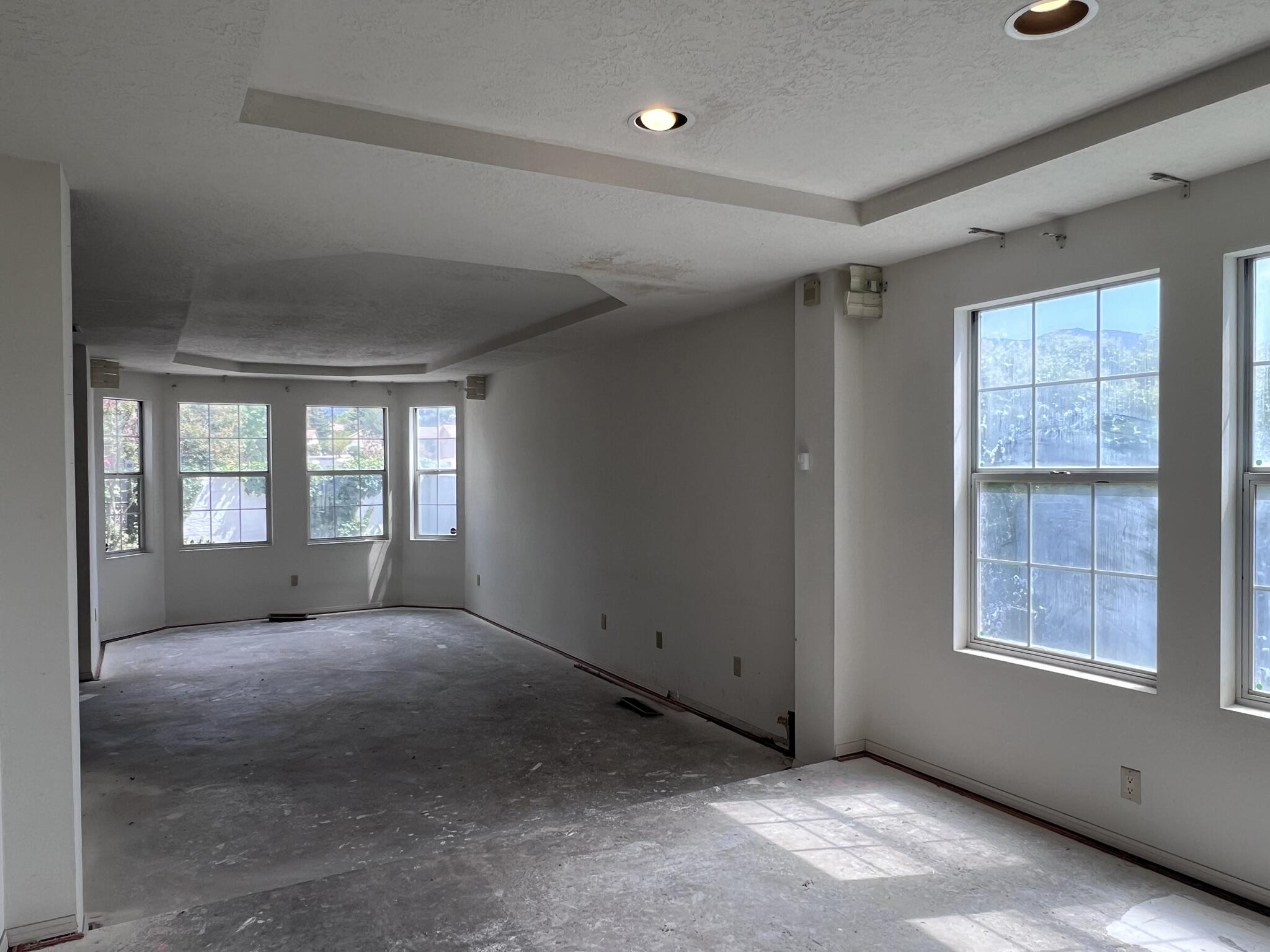 5701 Nugget Street NE