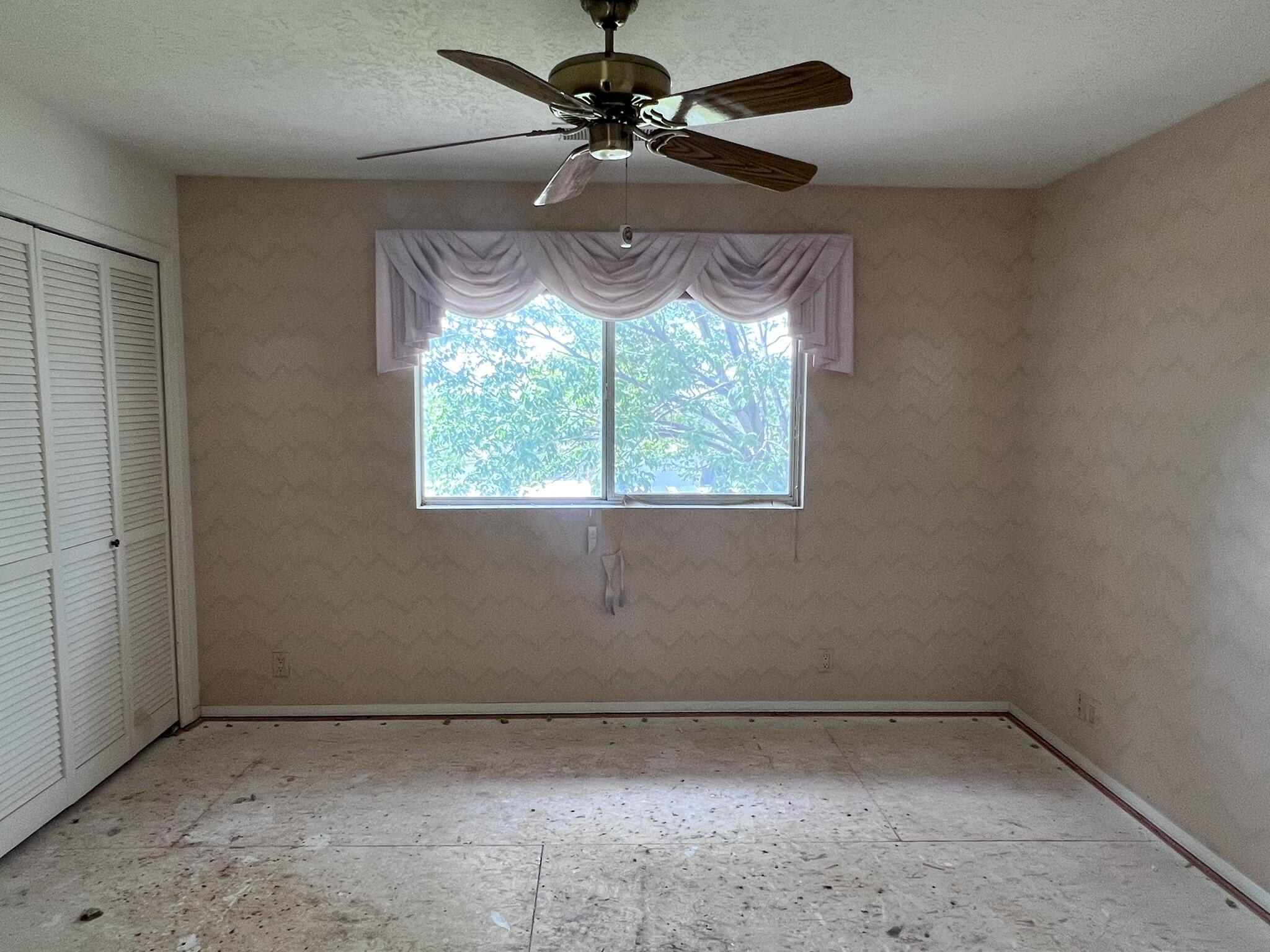 5701 Nugget Street NE