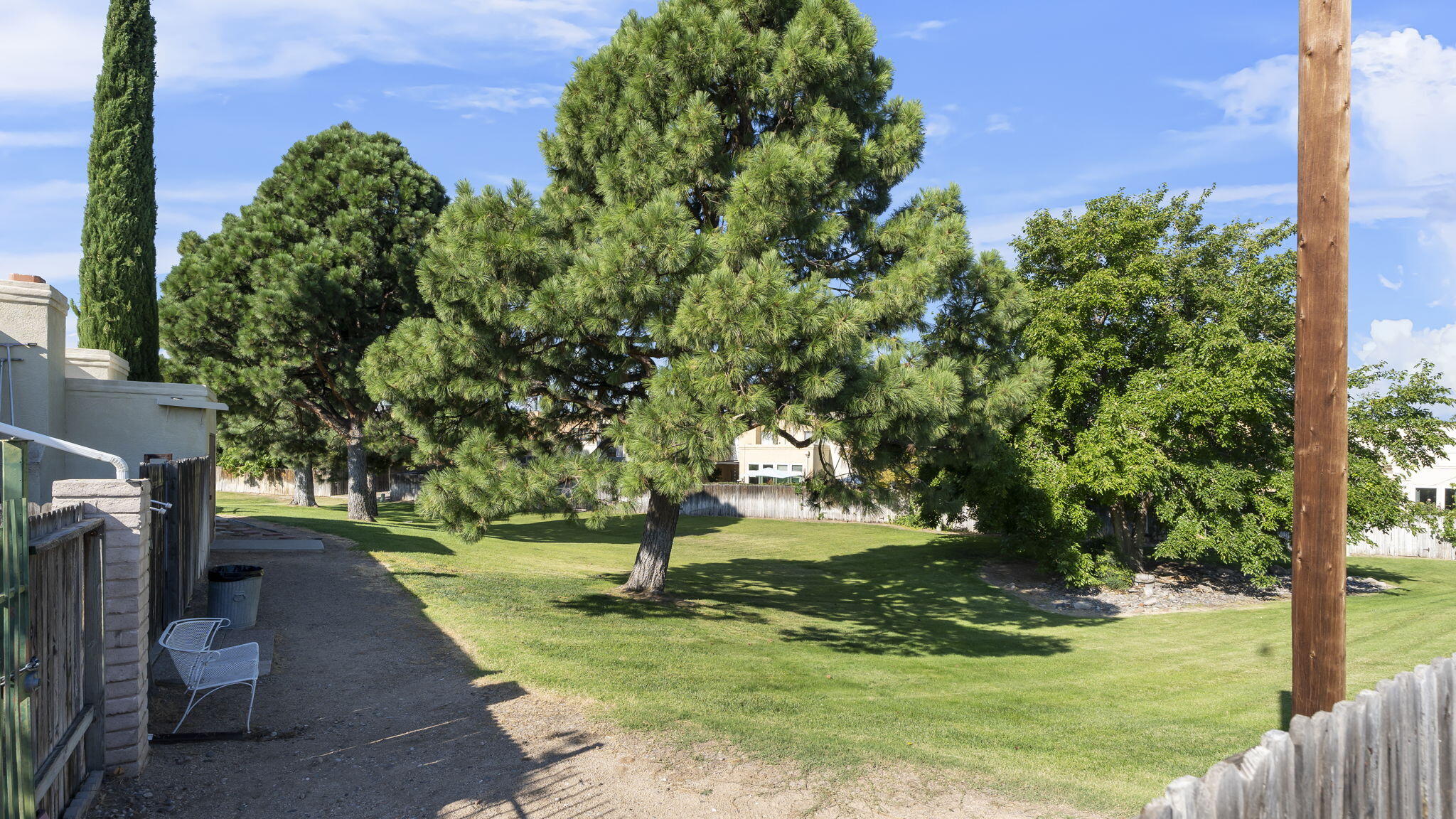 5108 LA FIESTA Drive NE