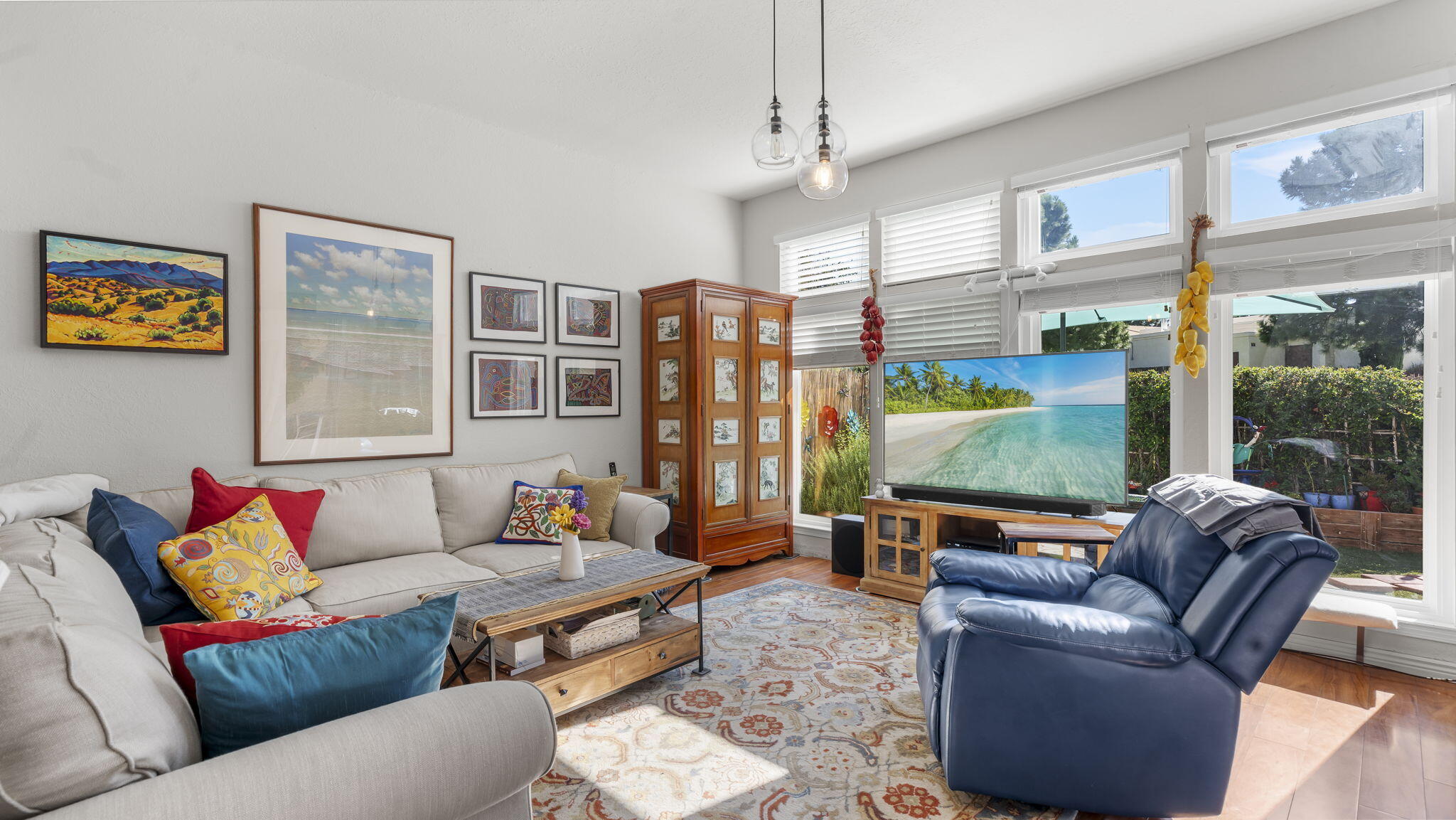 5108 LA FIESTA Drive NE