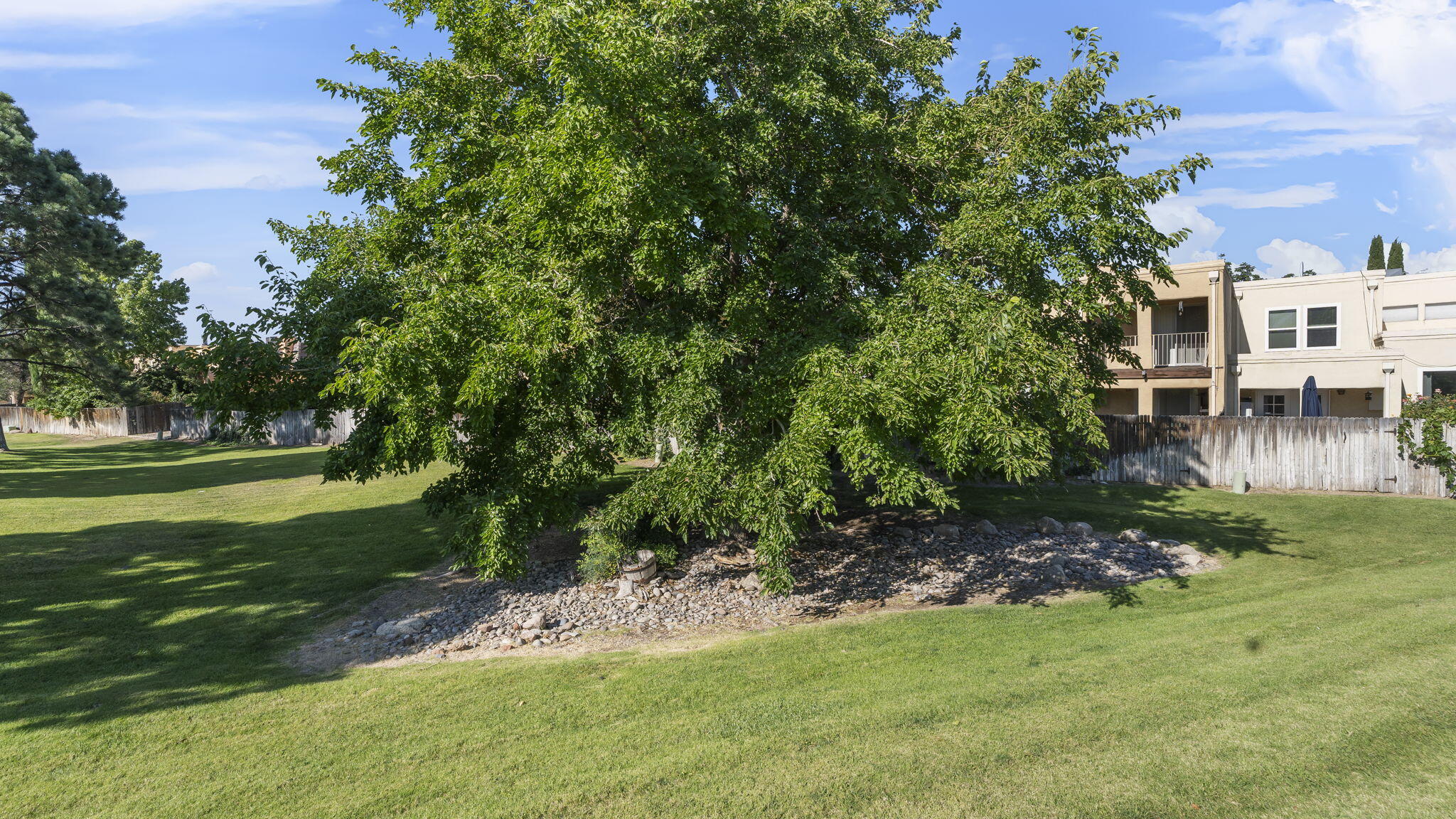 5108 LA FIESTA Drive NE