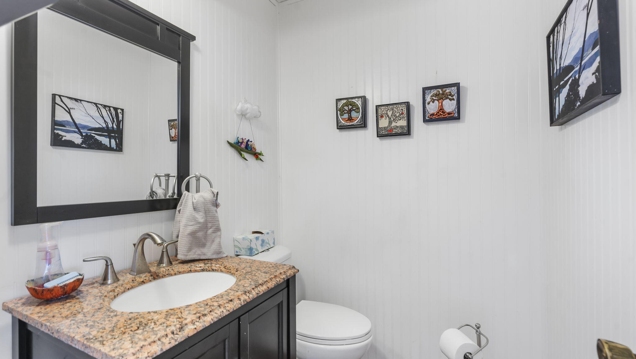 5108 LA FIESTA Drive NE