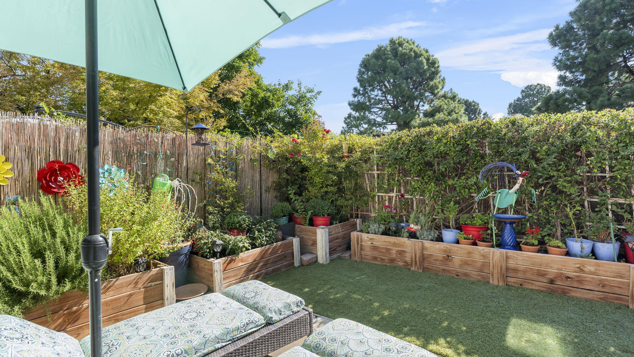 5108 LA FIESTA Drive NE