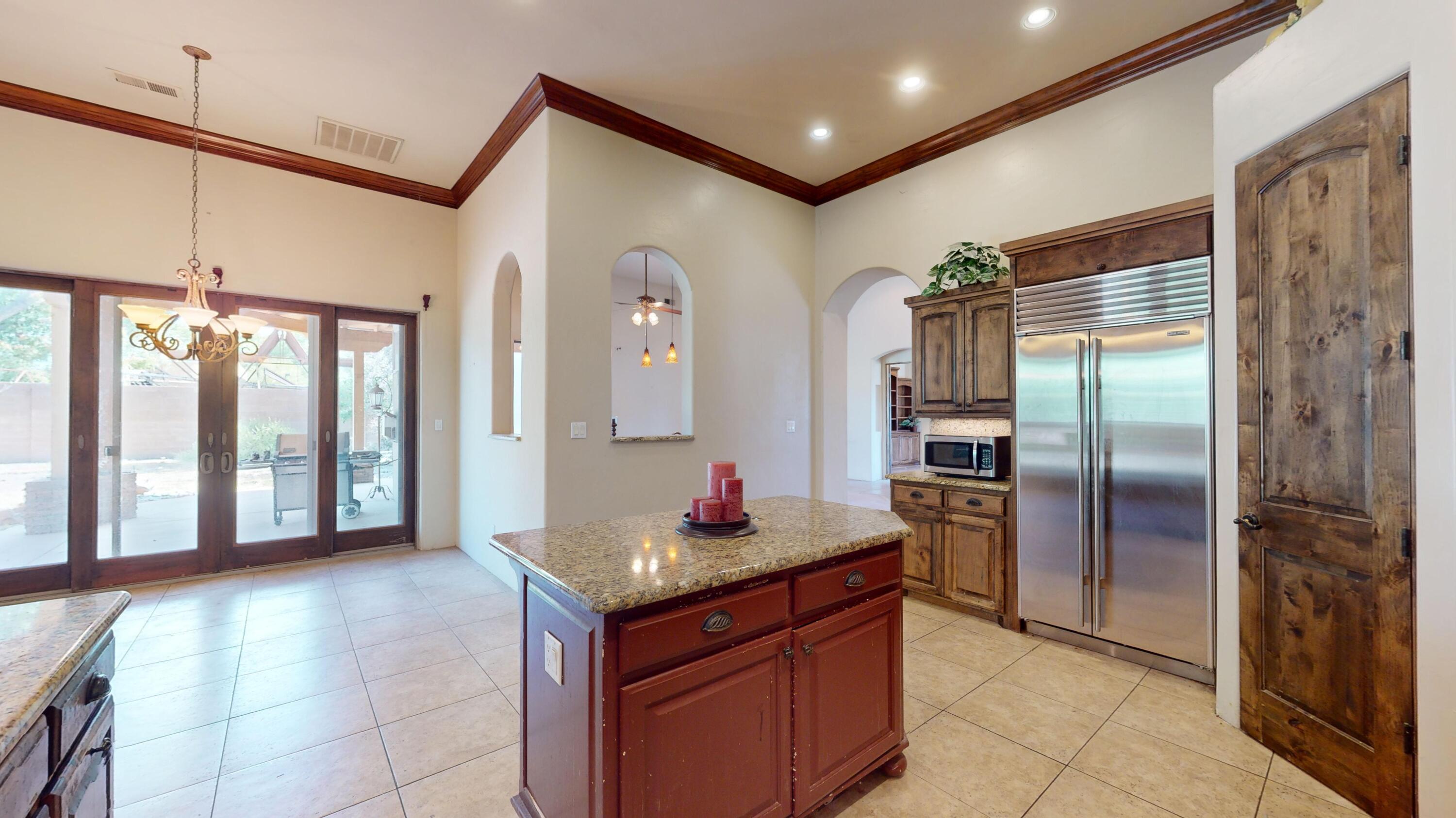 3301 CALLE FACIO NW