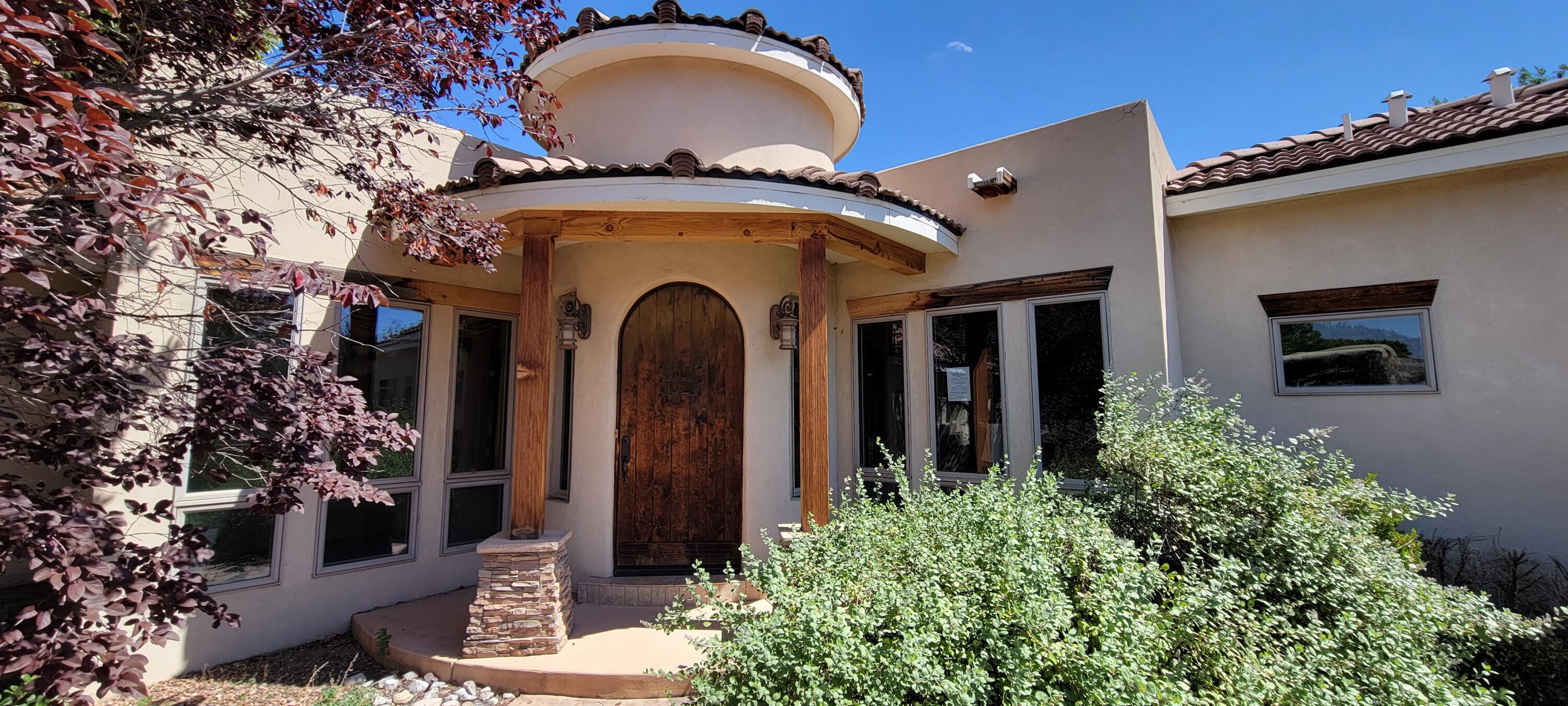 3301 CALLE FACIO NW