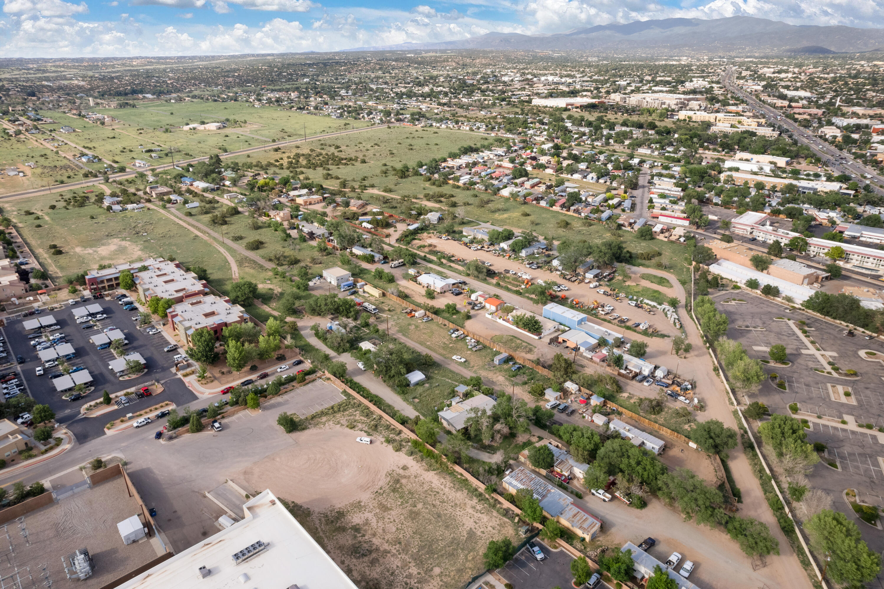 2753 CALLE EUGENIO