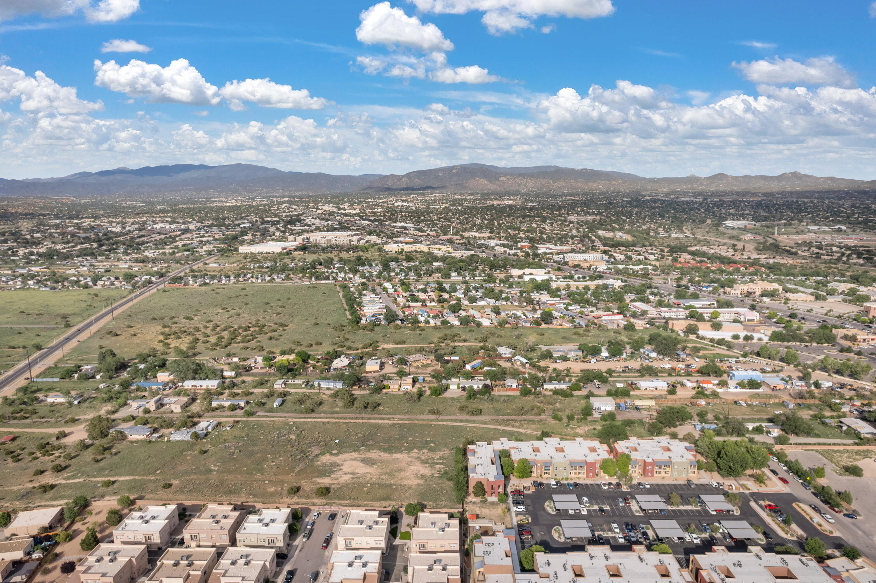 2753 CALLE EUGENIO