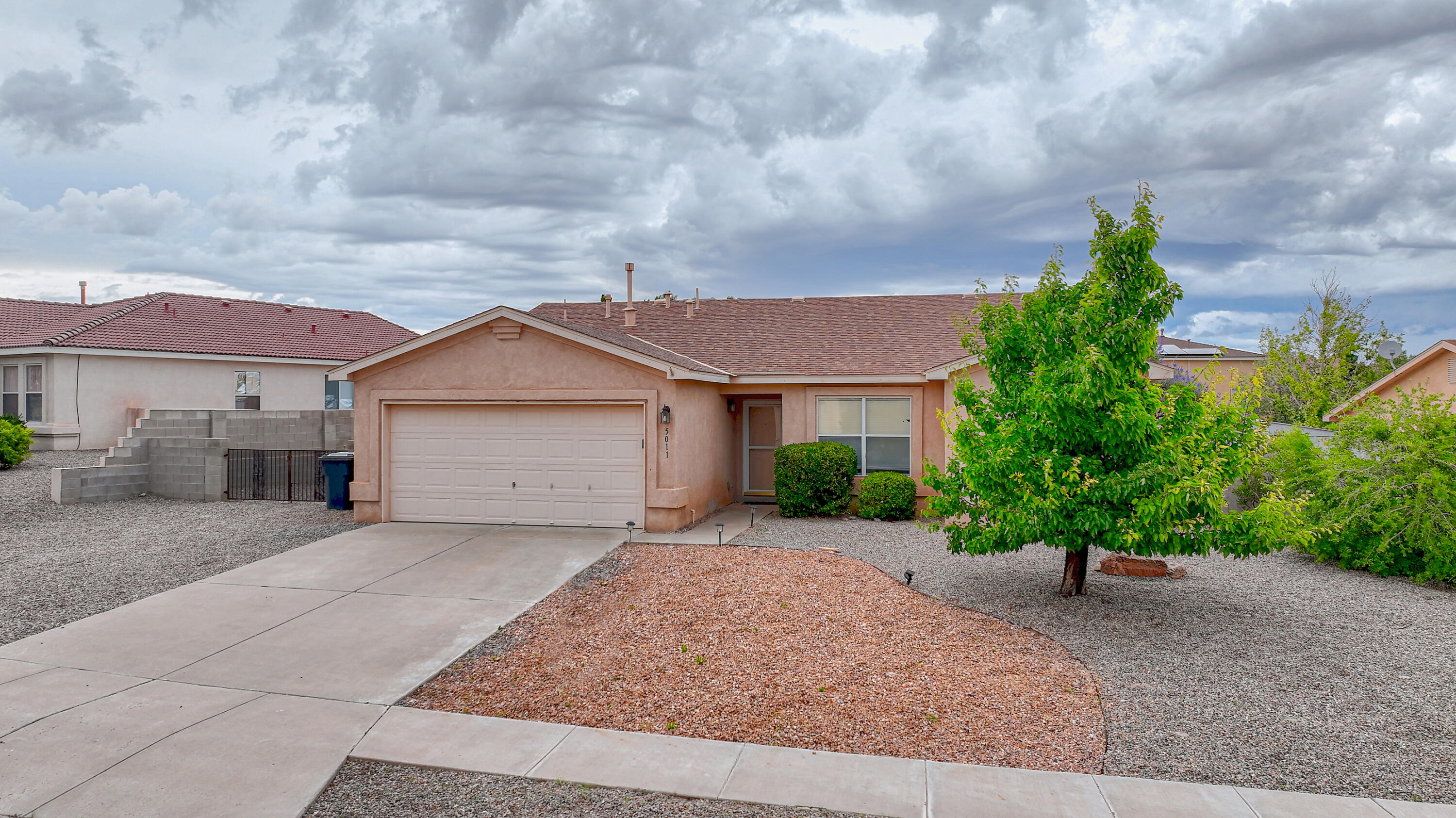 5011 KOKOPELLI Drive NE