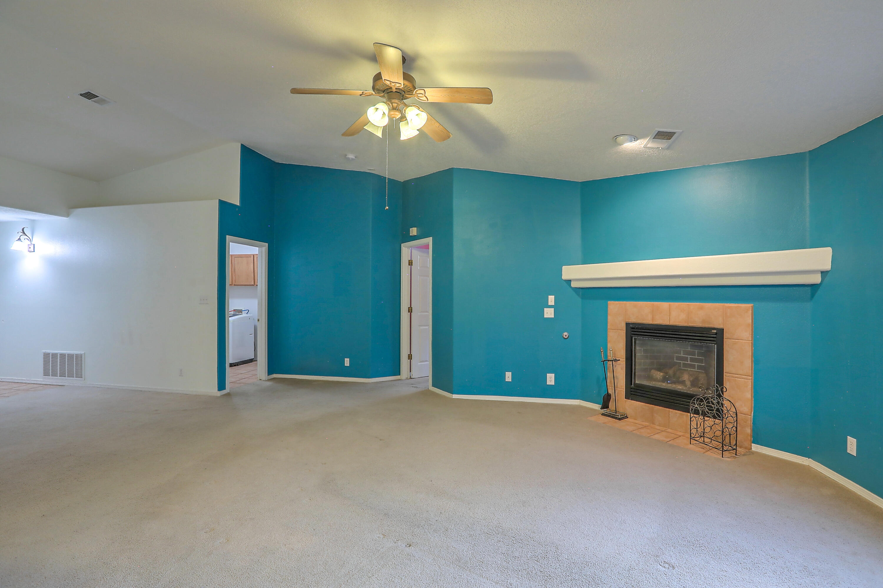 5011 KOKOPELLI Drive NE