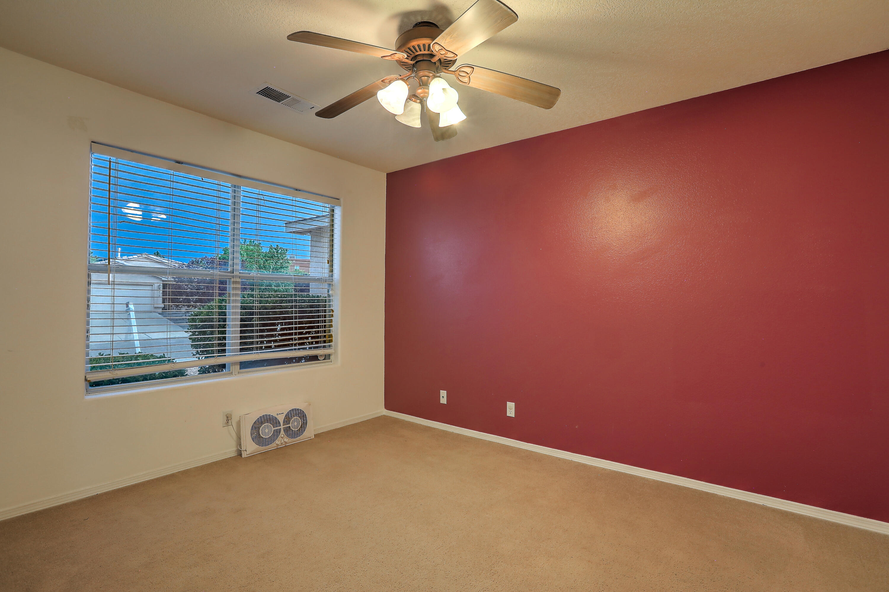 5011 KOKOPELLI Drive NE