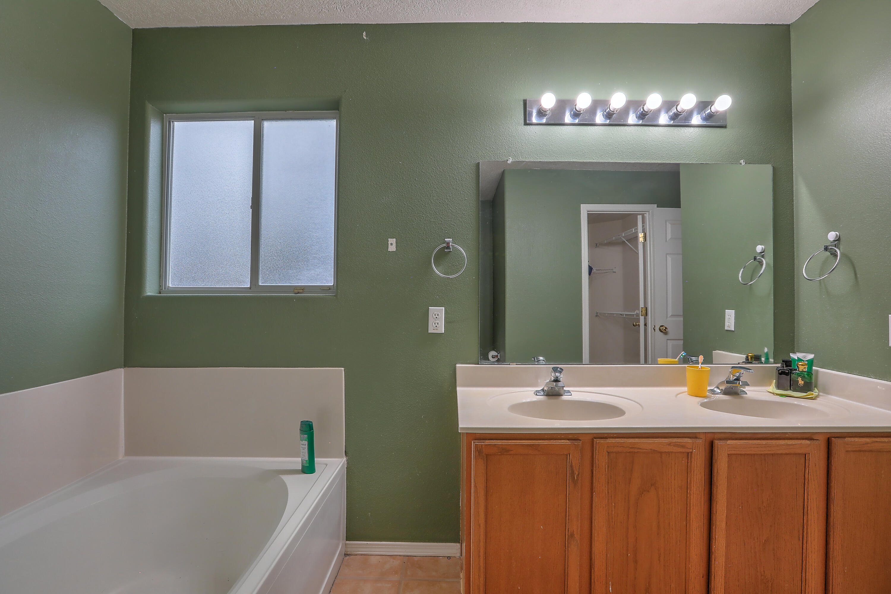 5011 KOKOPELLI Drive NE