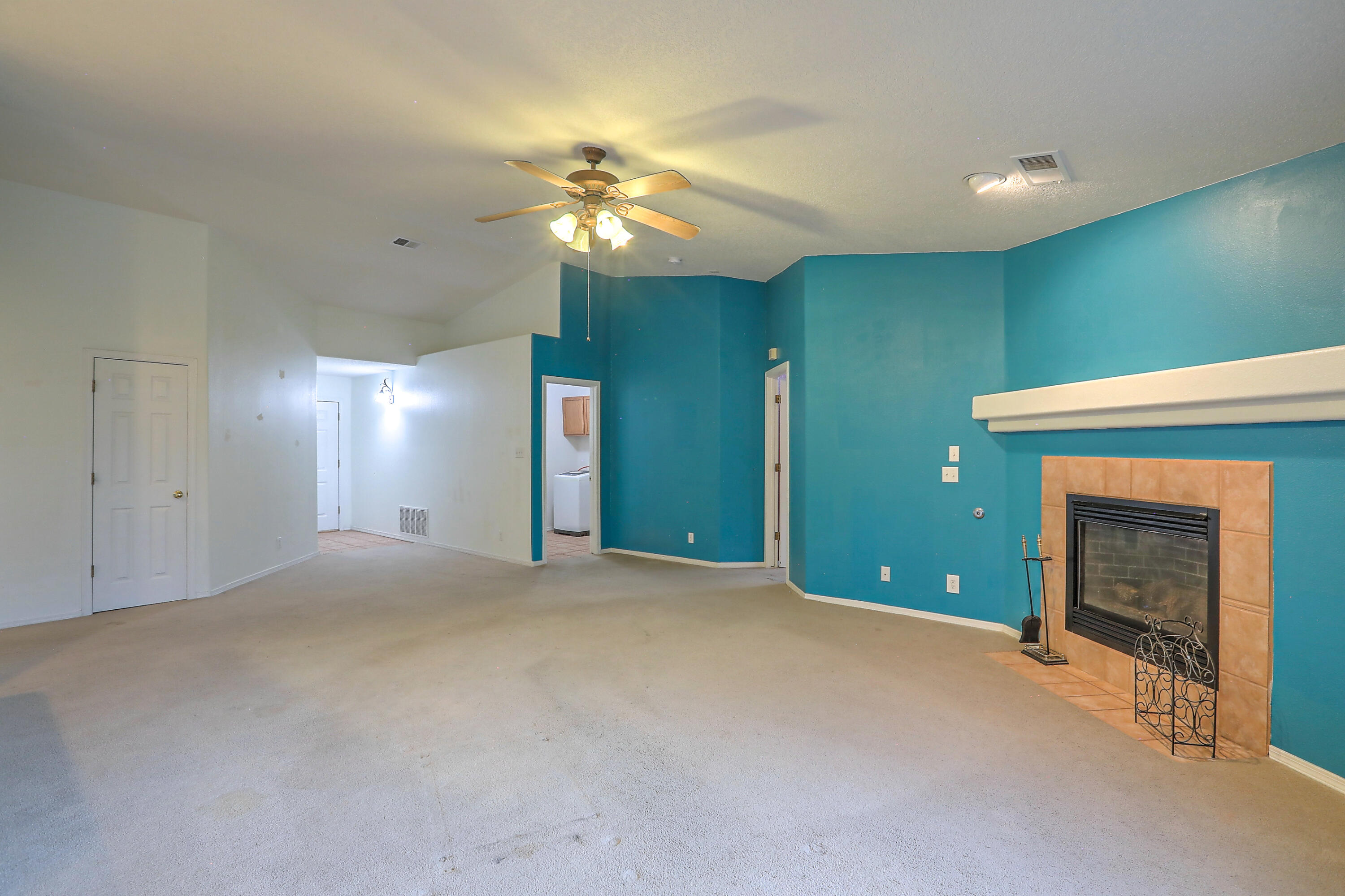 5011 KOKOPELLI Drive NE