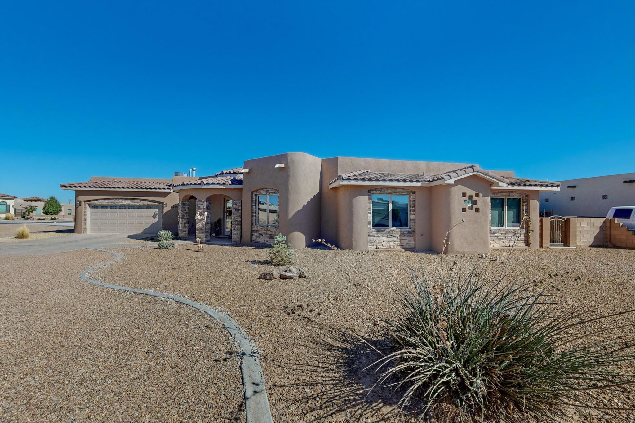 7923 VICTORIA Drive NW