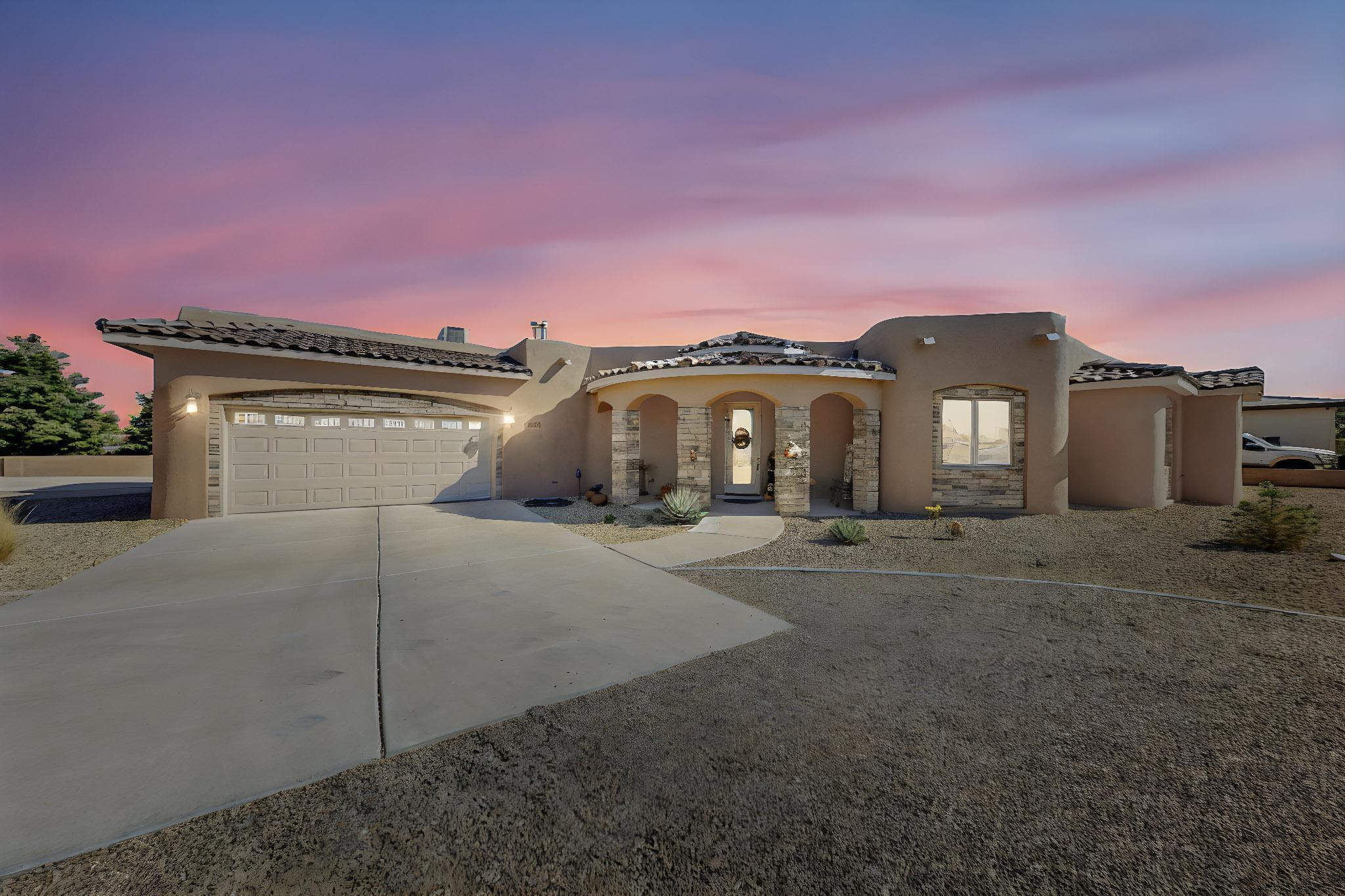 7923 VICTORIA Drive NW